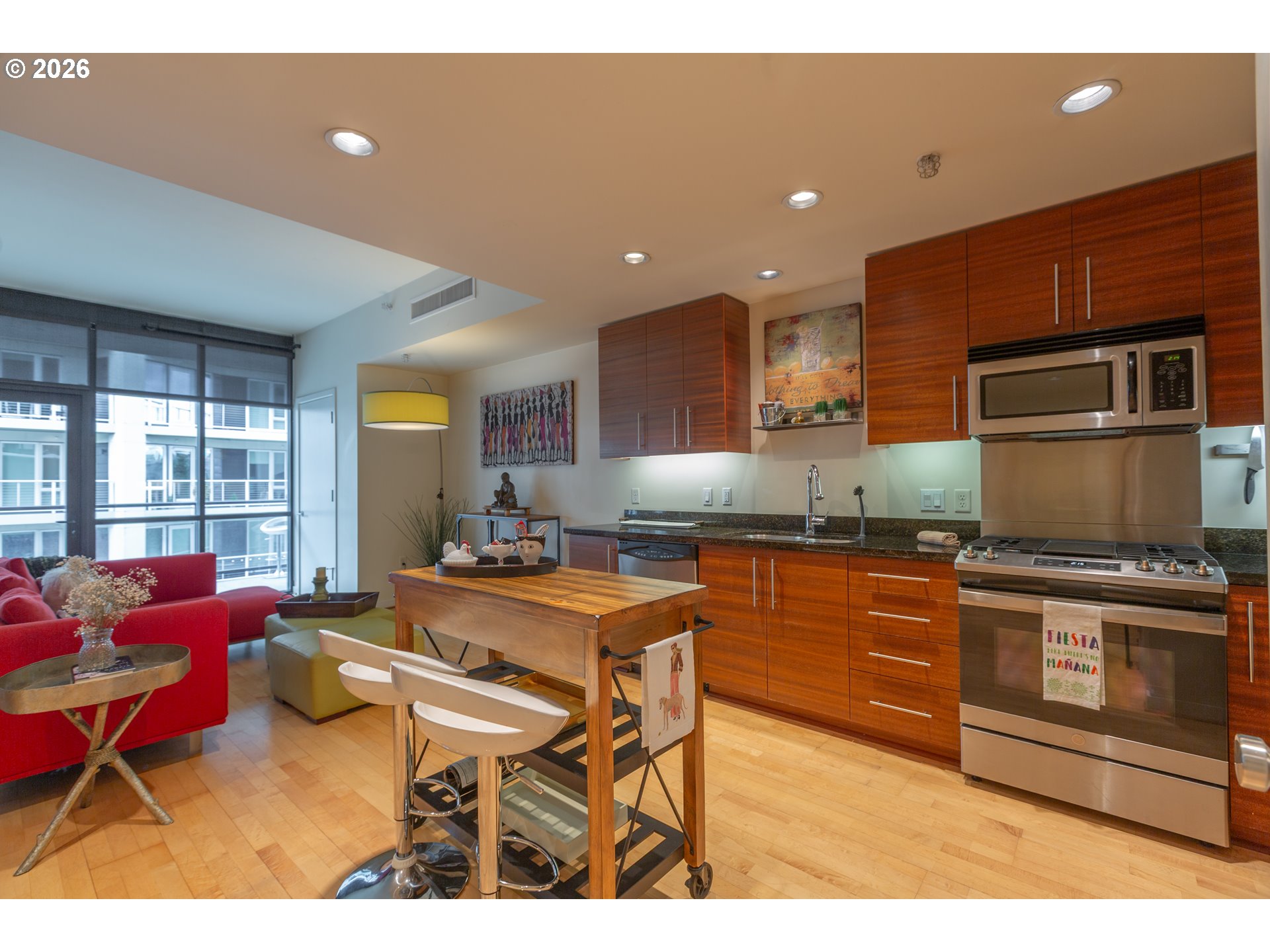 1830 NW RIVERSCAPE ST 307