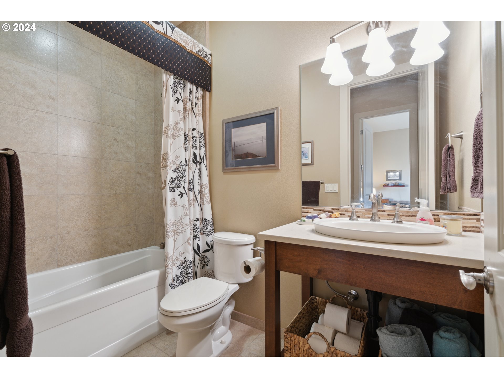 6715 SE RIVERSIDE LN