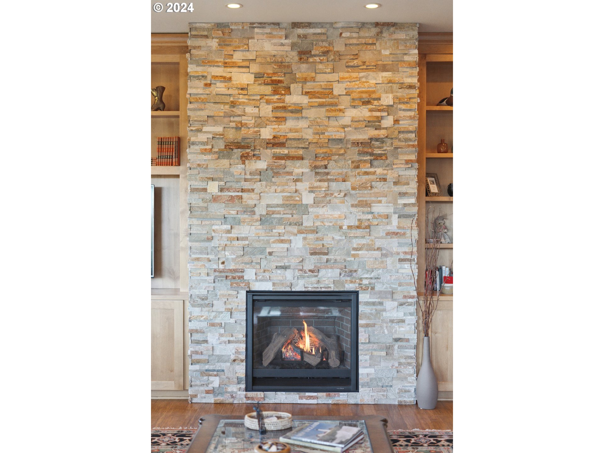 6715 SE RIVERSIDE LN