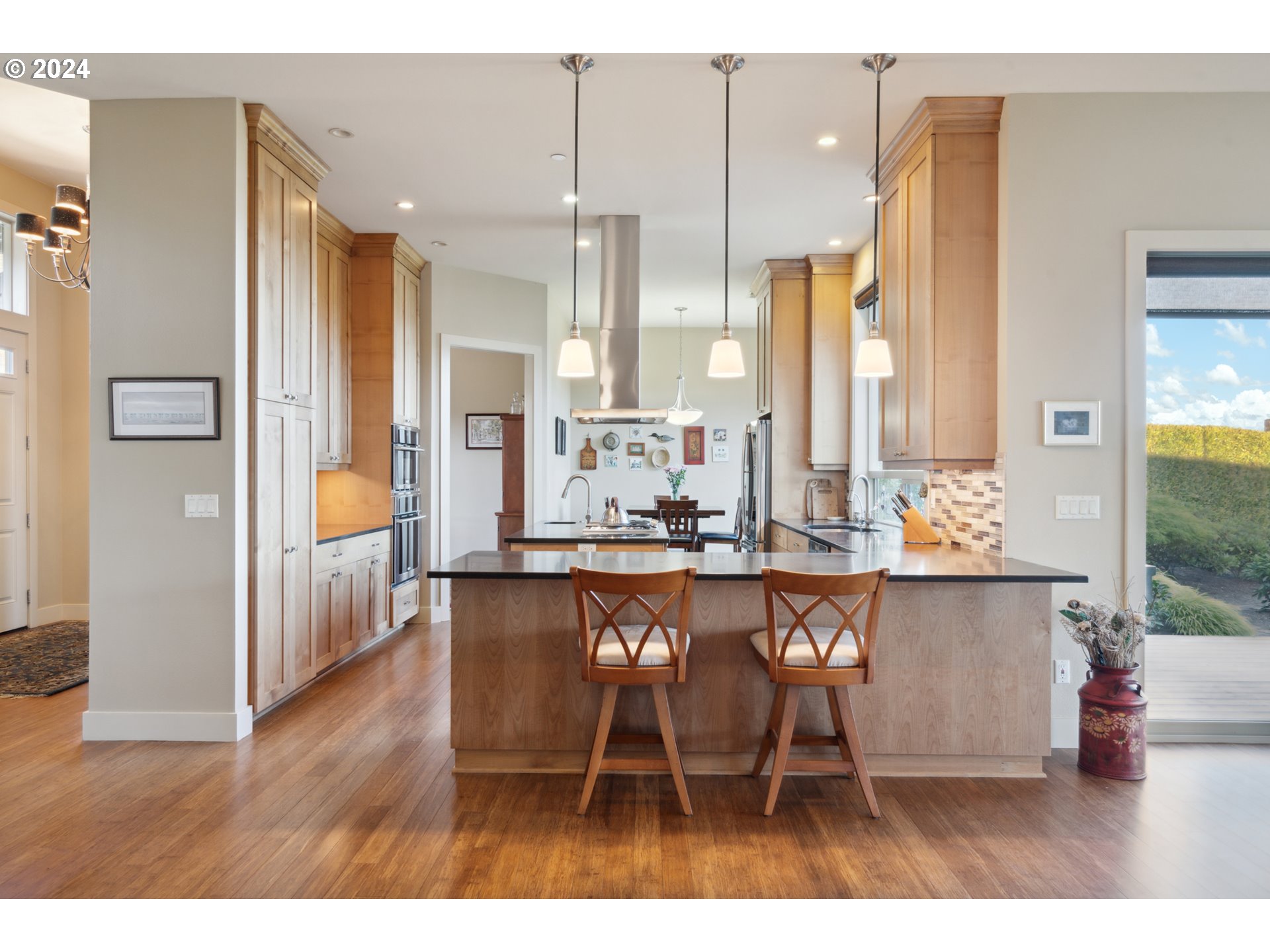 6715 SE RIVERSIDE LN