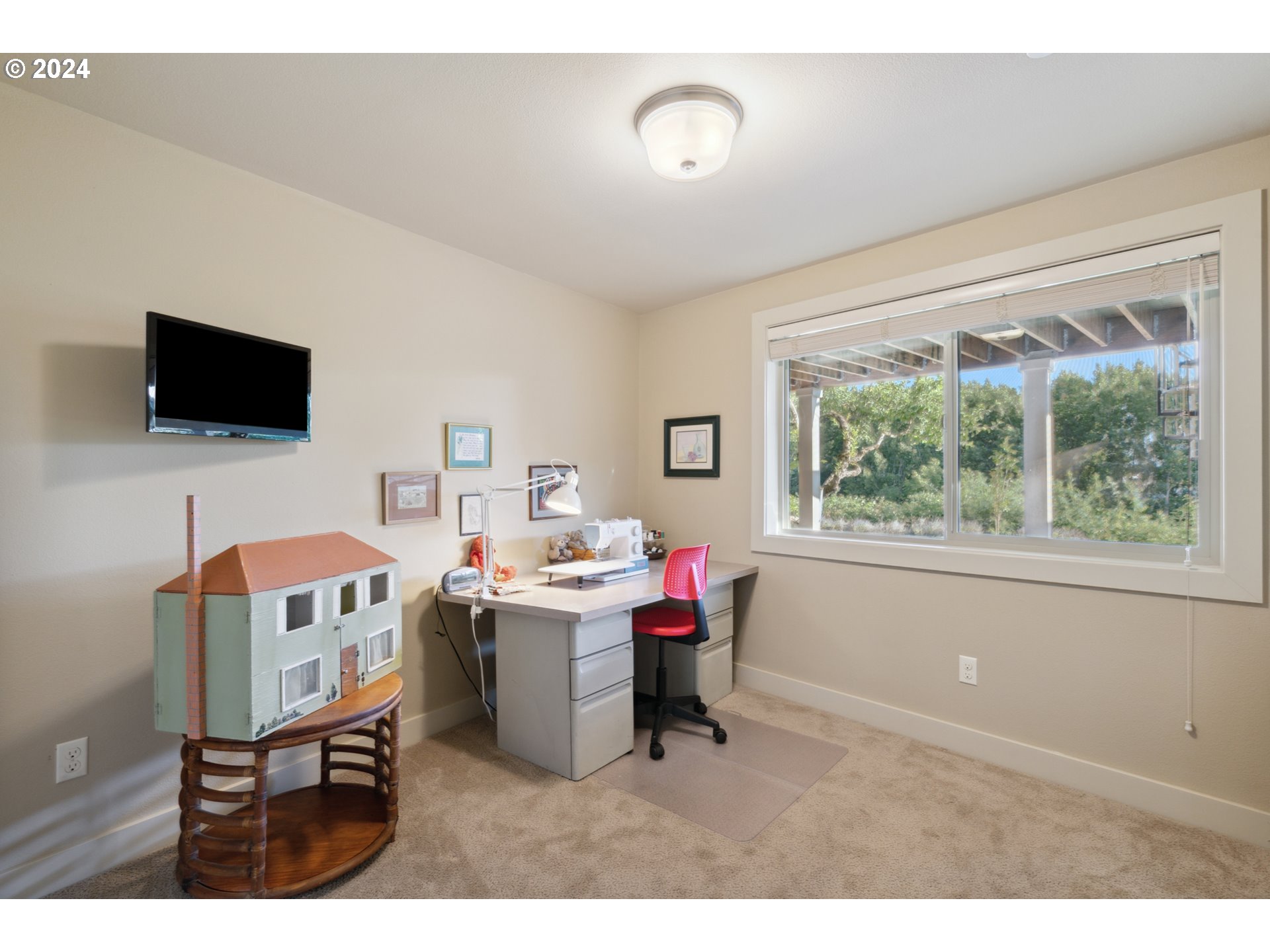 6715 SE RIVERSIDE LN