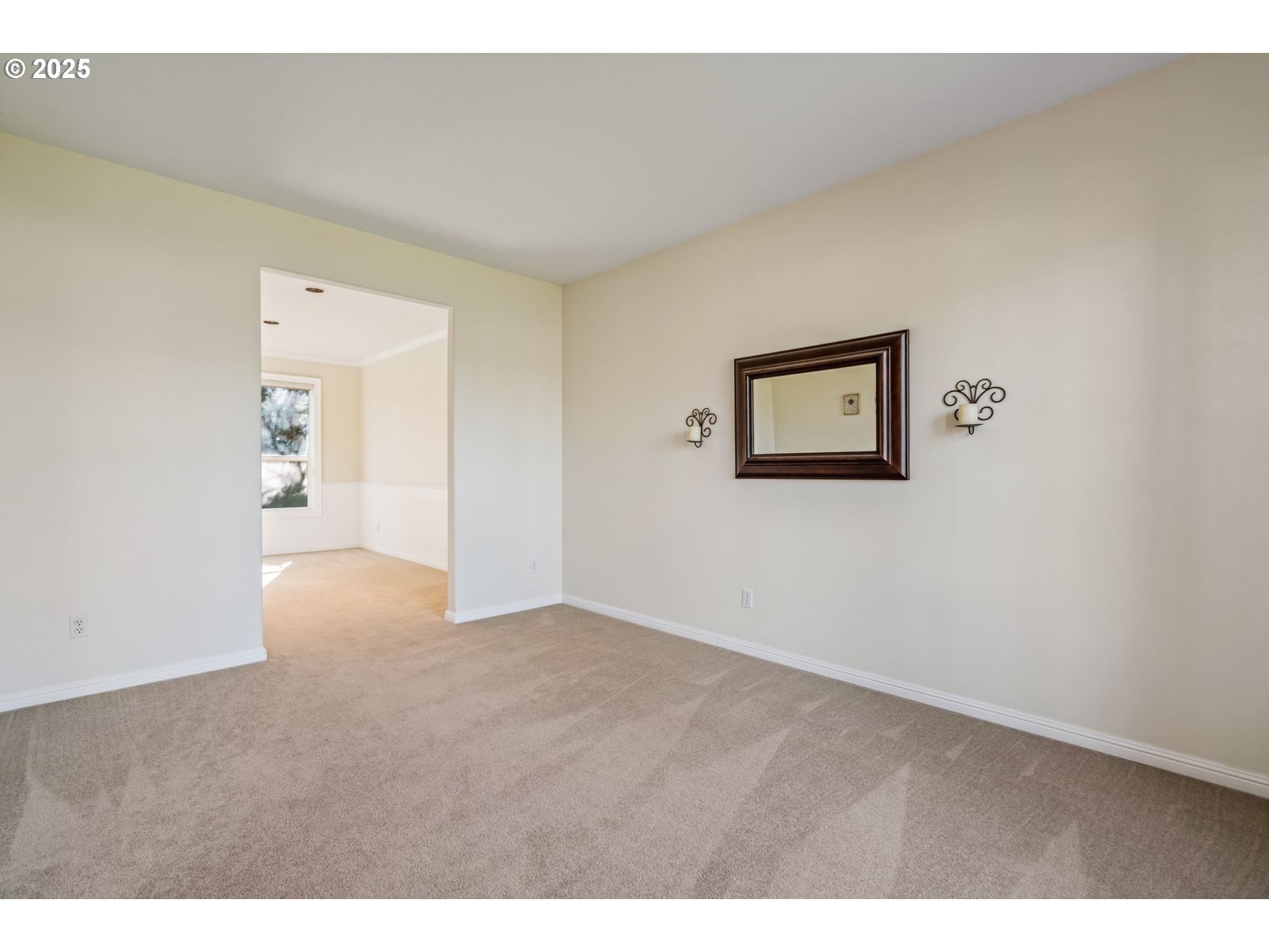 16570 SE Anna Eve DR