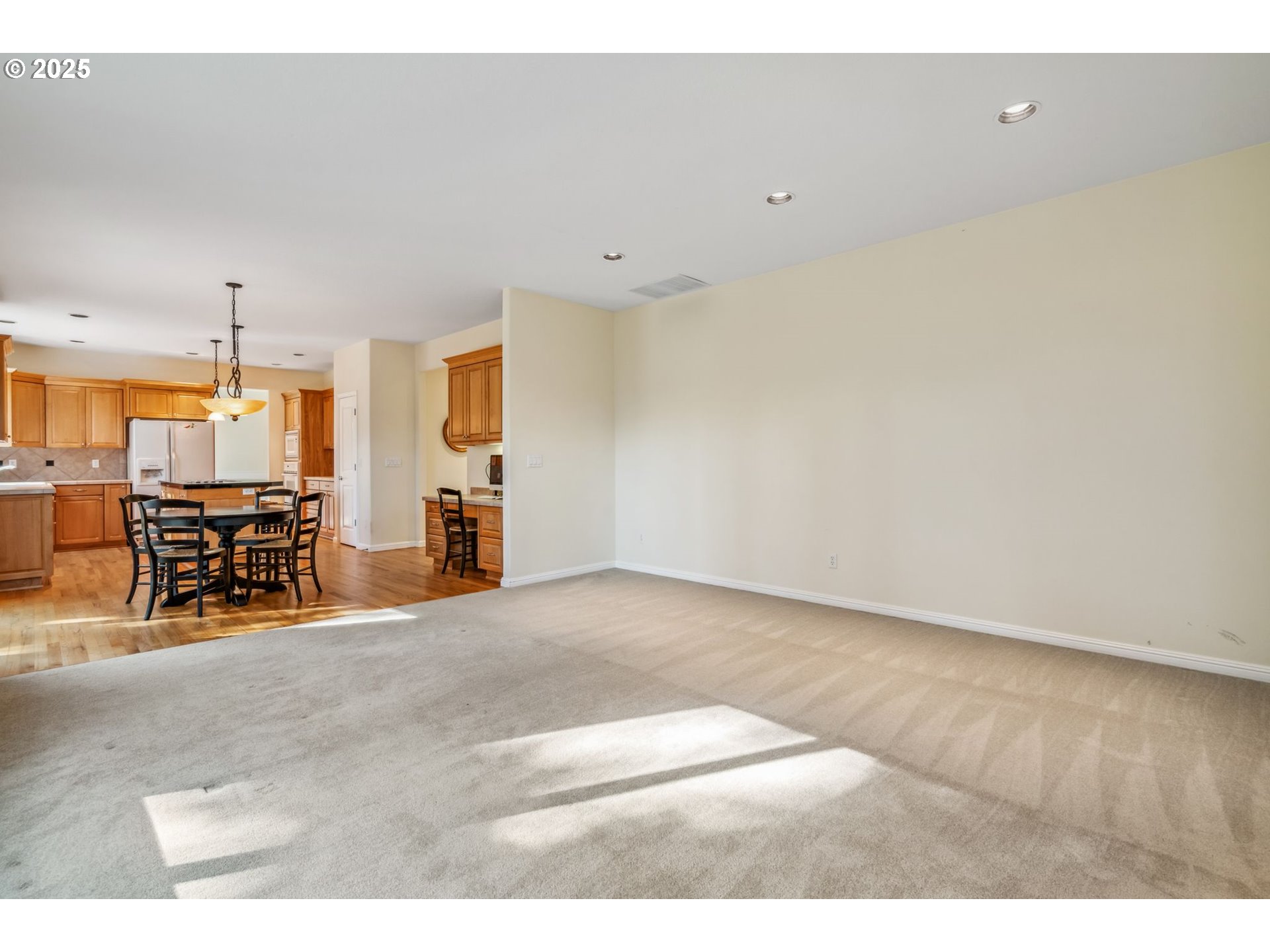 16570 SE Anna Eve DR