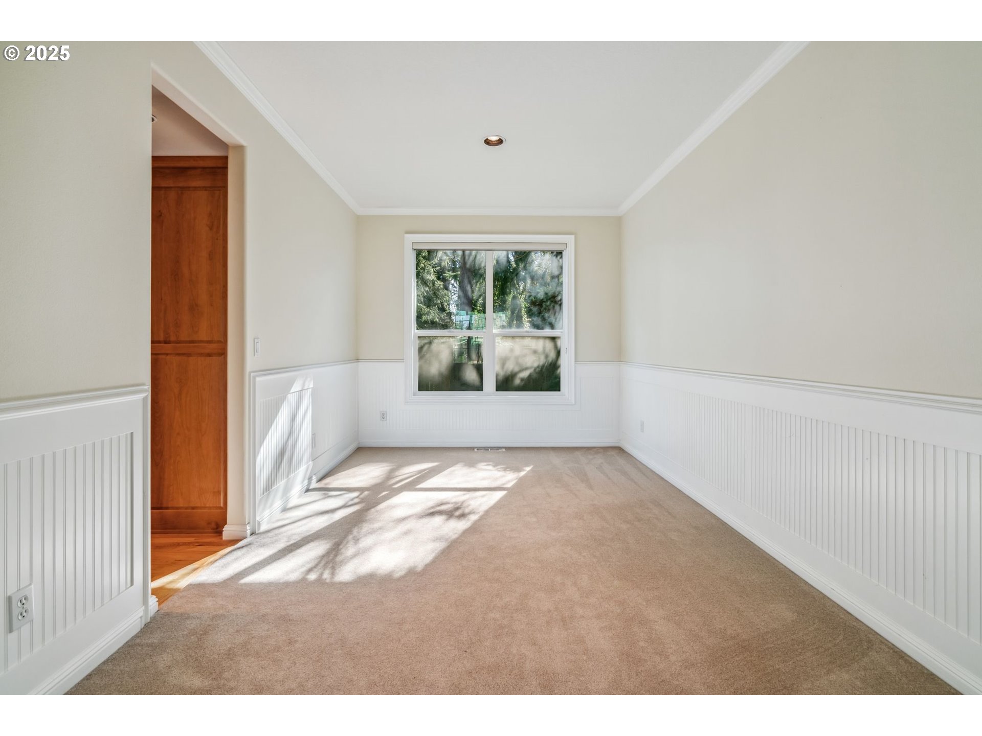 16570 SE Anna Eve DR