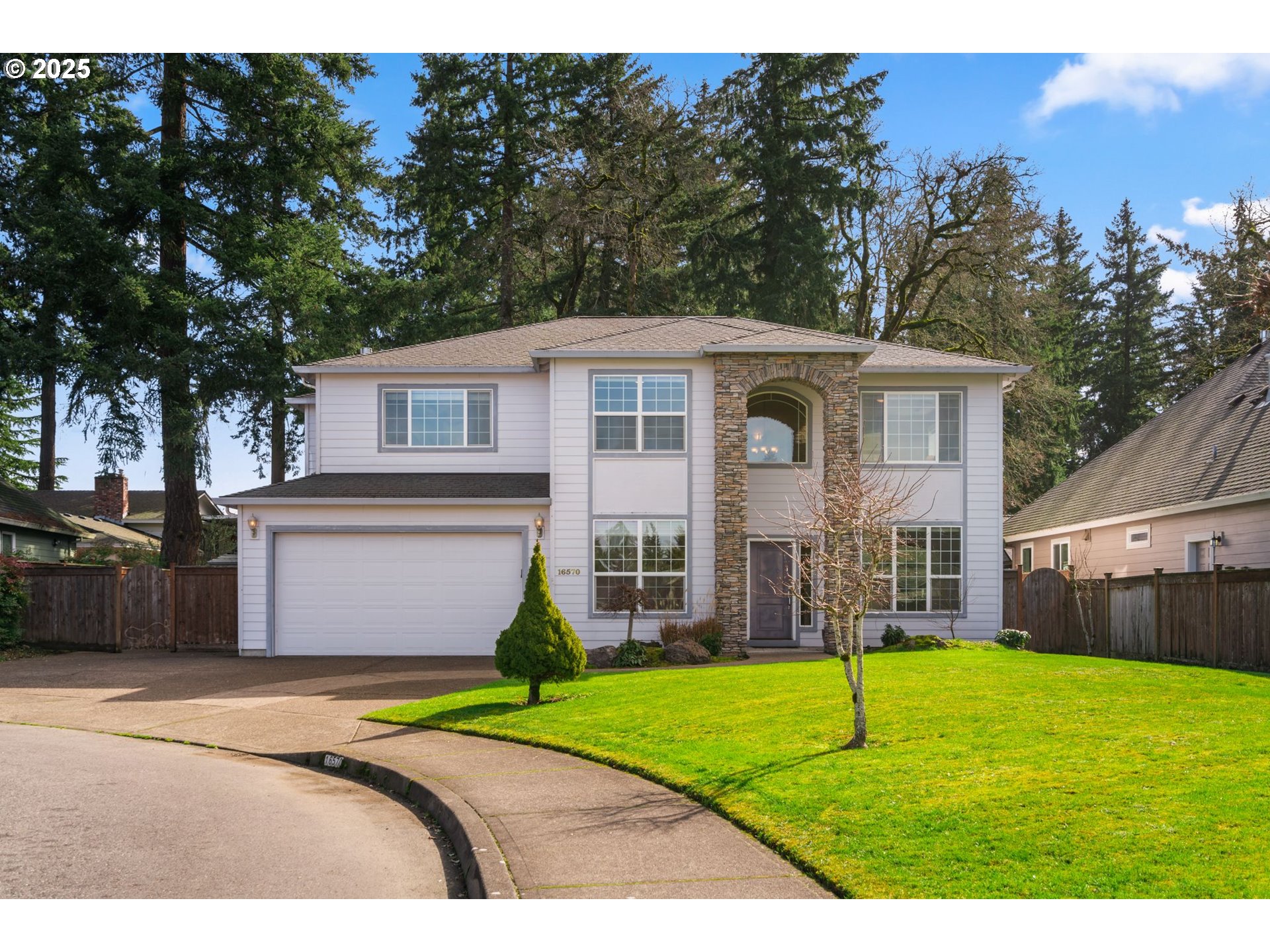 16570 SE Anna Eve DR