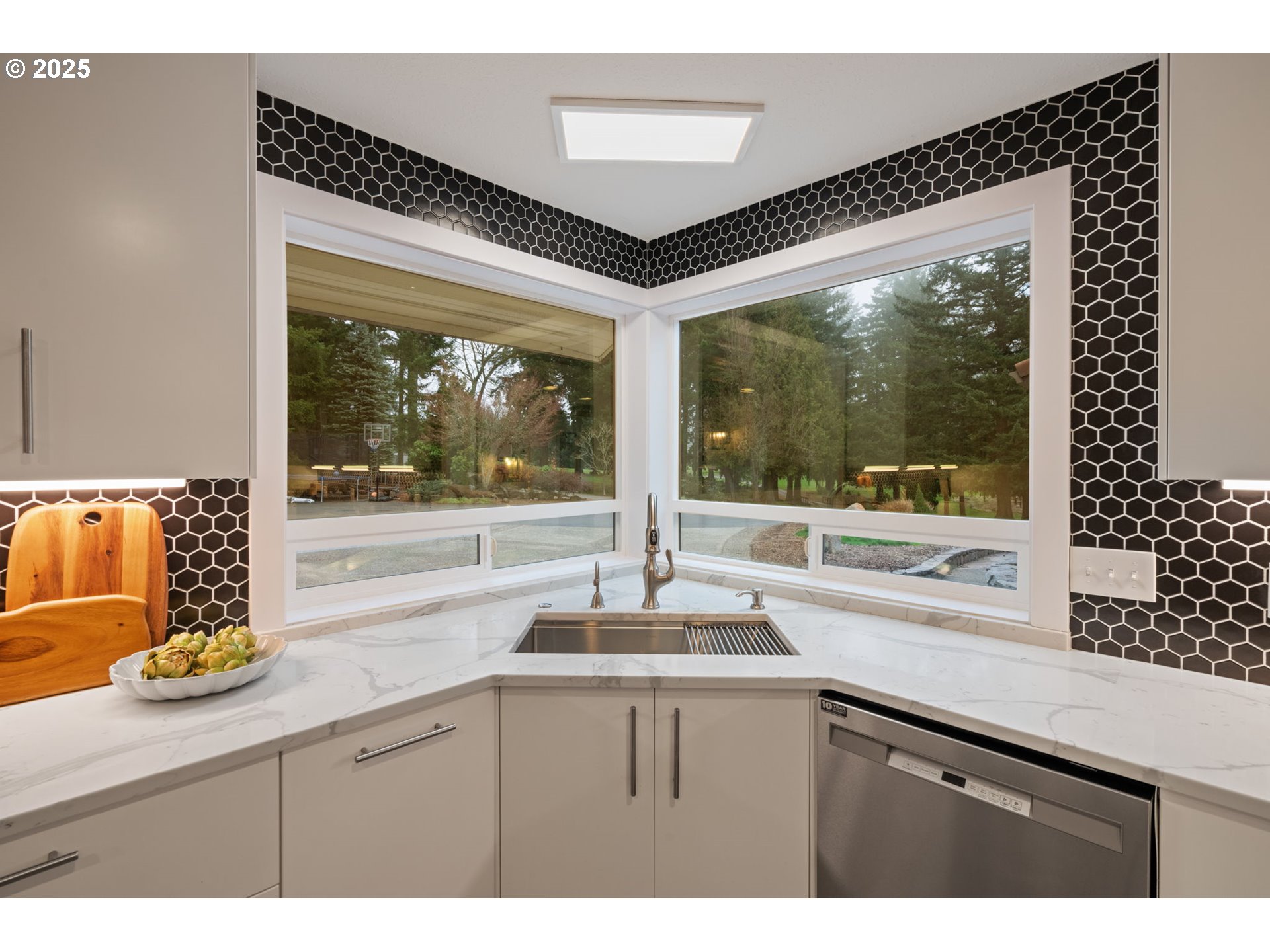 15280 S HOWARDS MILL RD