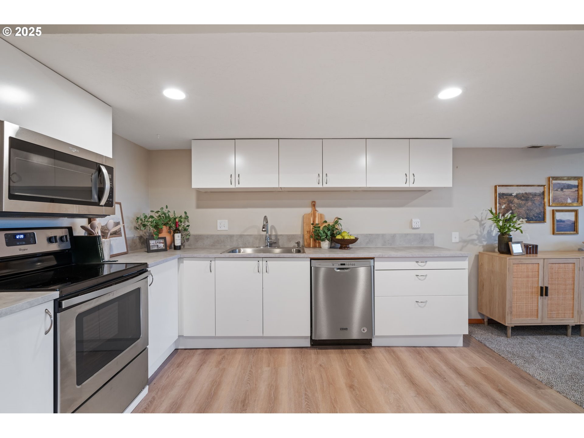 15280 S HOWARDS MILL RD