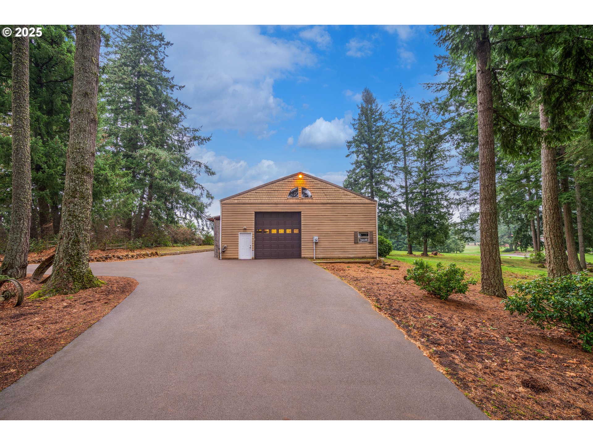 15280 S HOWARDS MILL RD