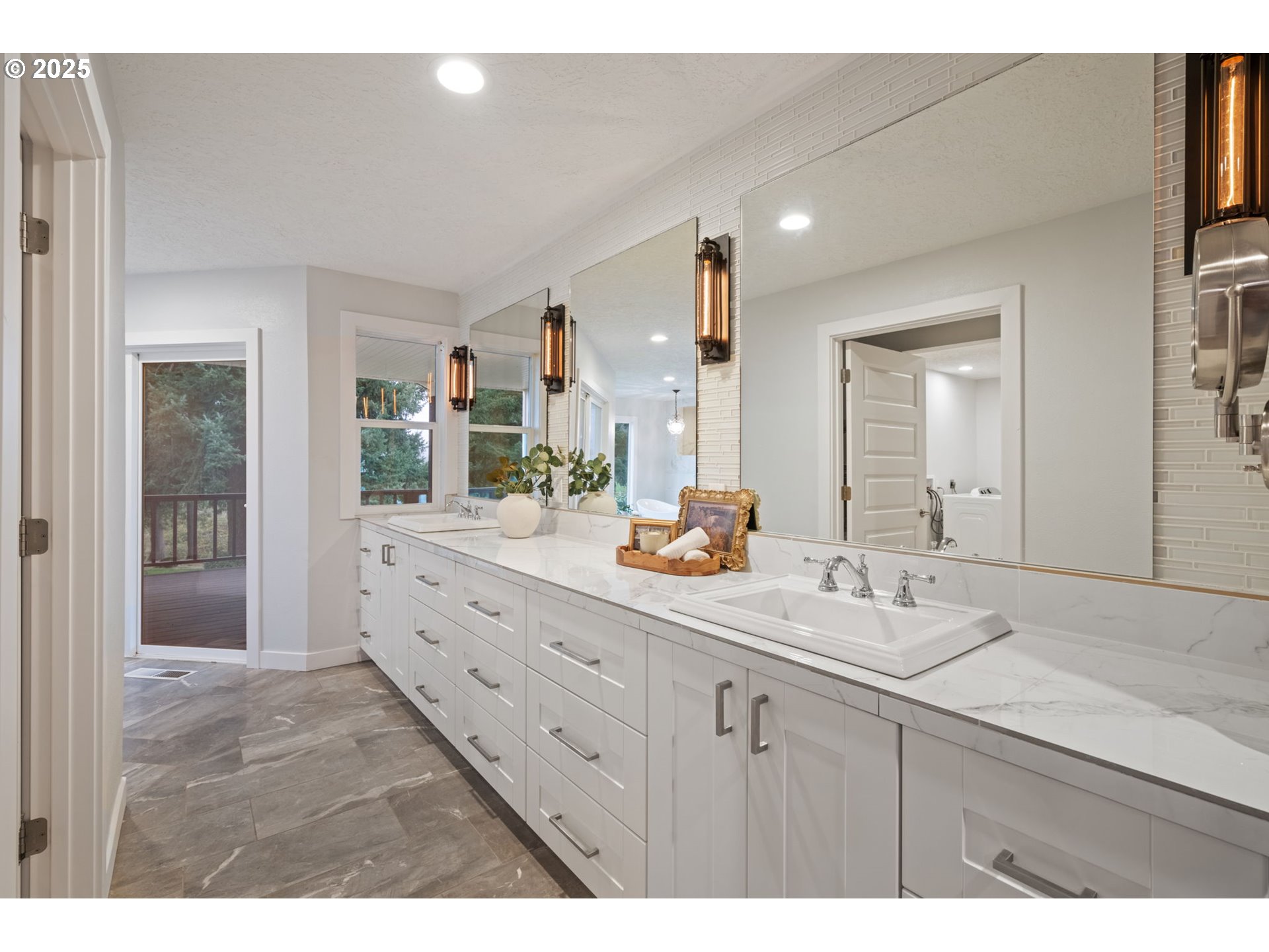 15280 S HOWARDS MILL RD