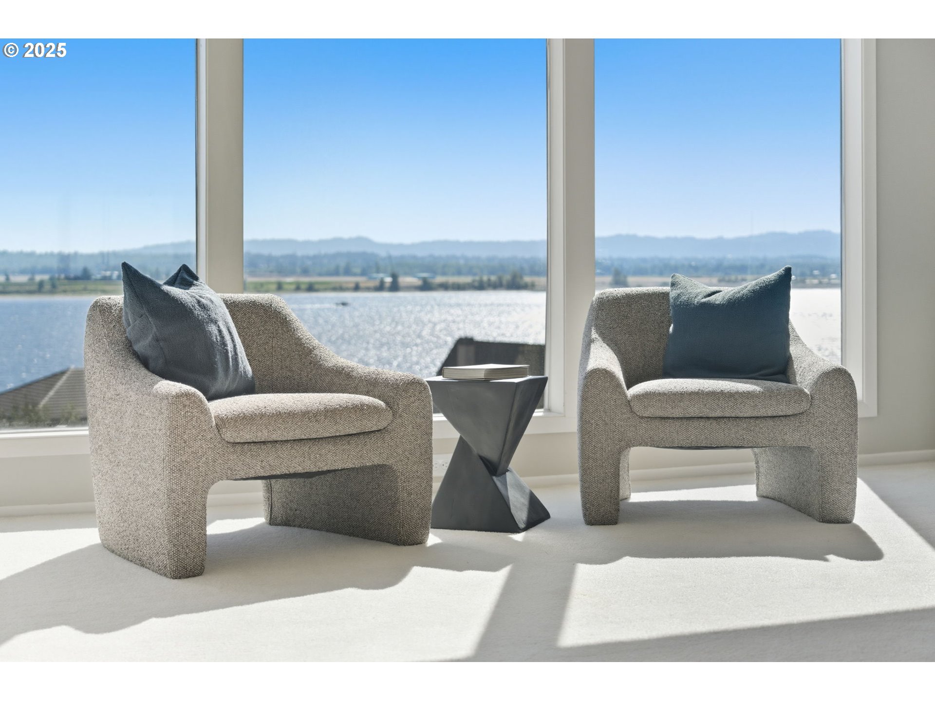 6903 SE RIVERSIDE DR 12