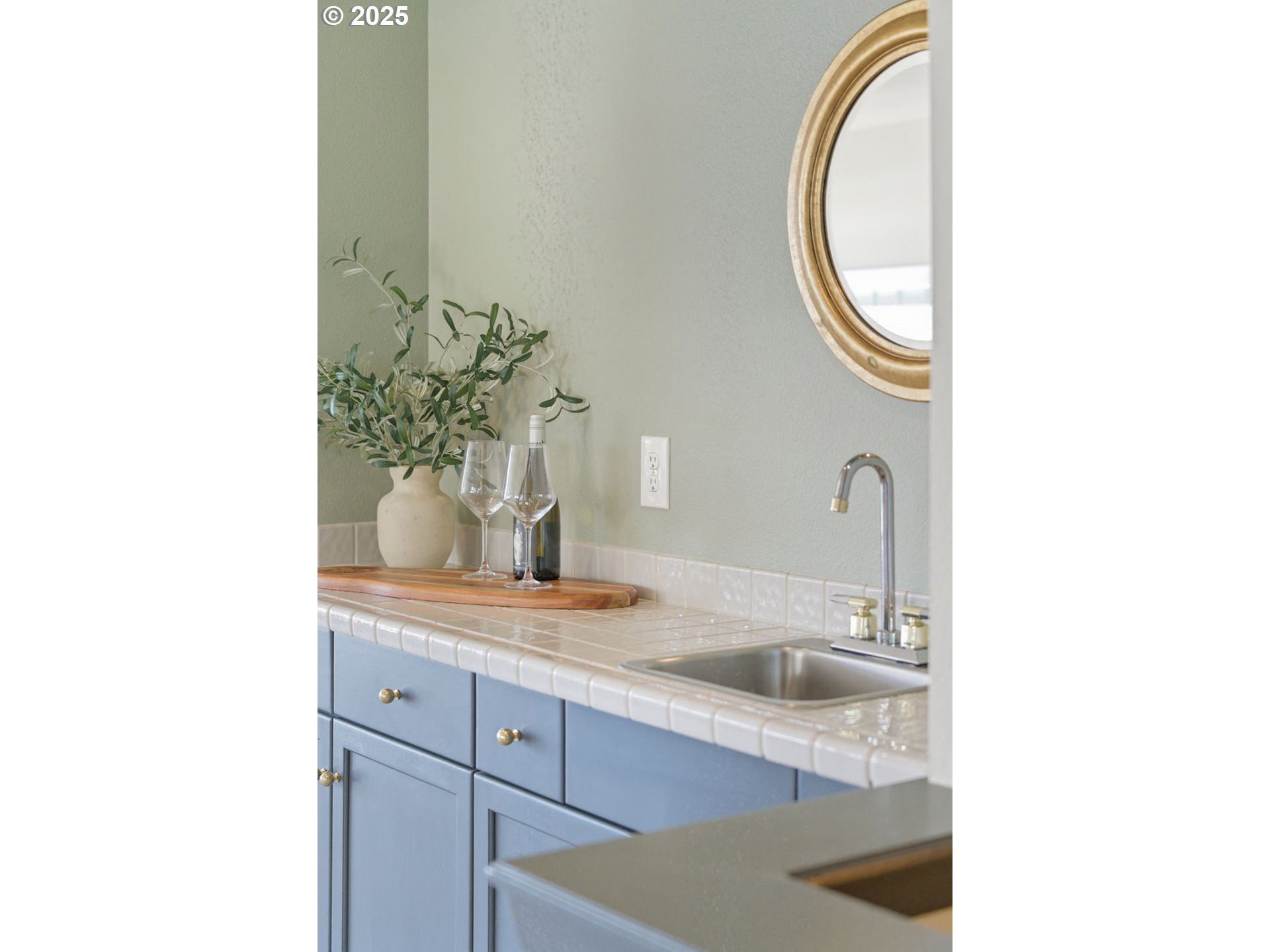 6903 SE RIVERSIDE DR 12