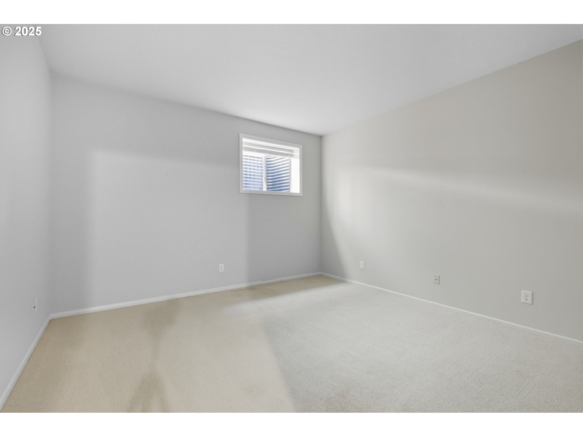 6903 SE RIVERSIDE DR 12