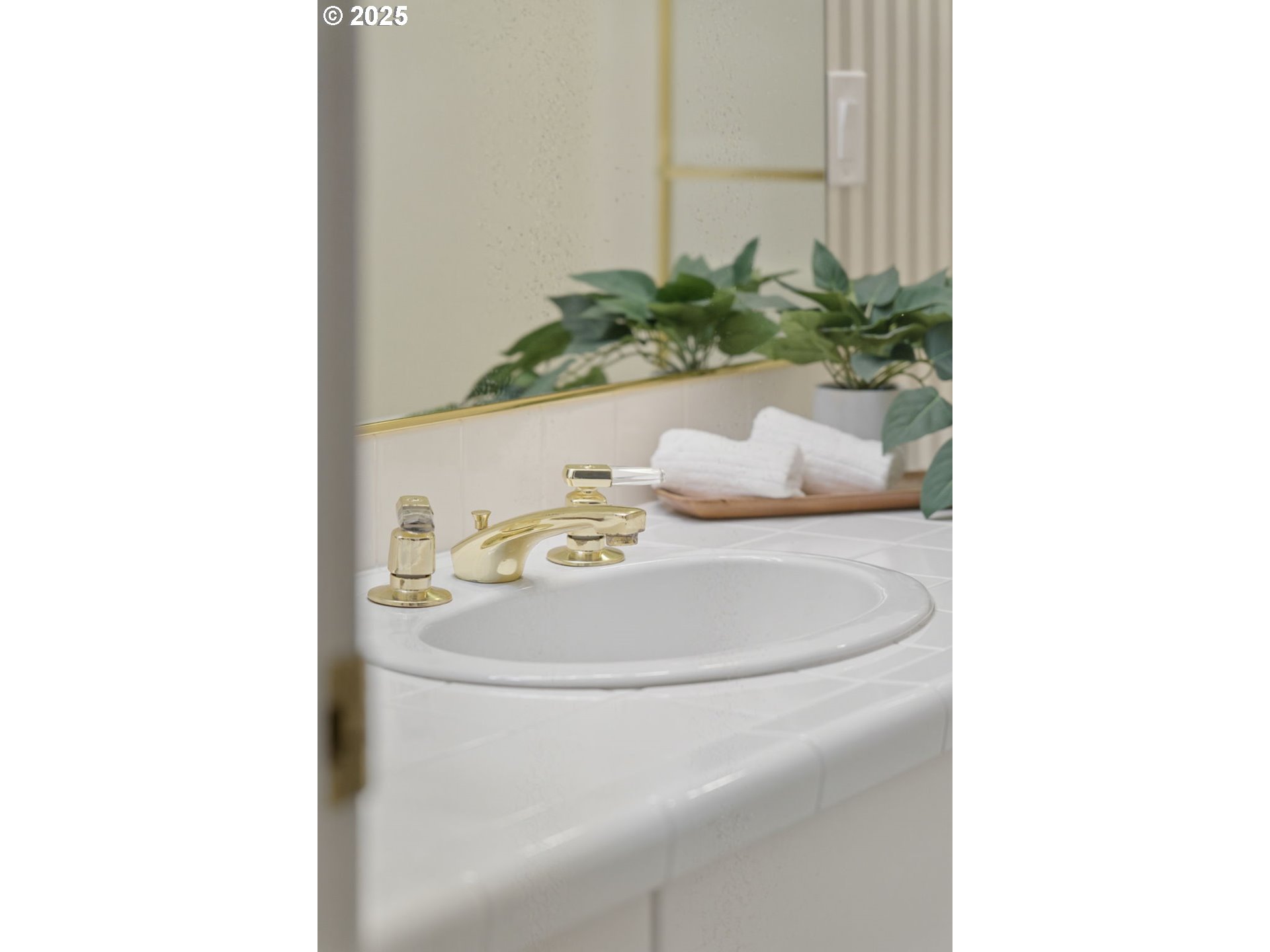 6903 SE RIVERSIDE DR 12