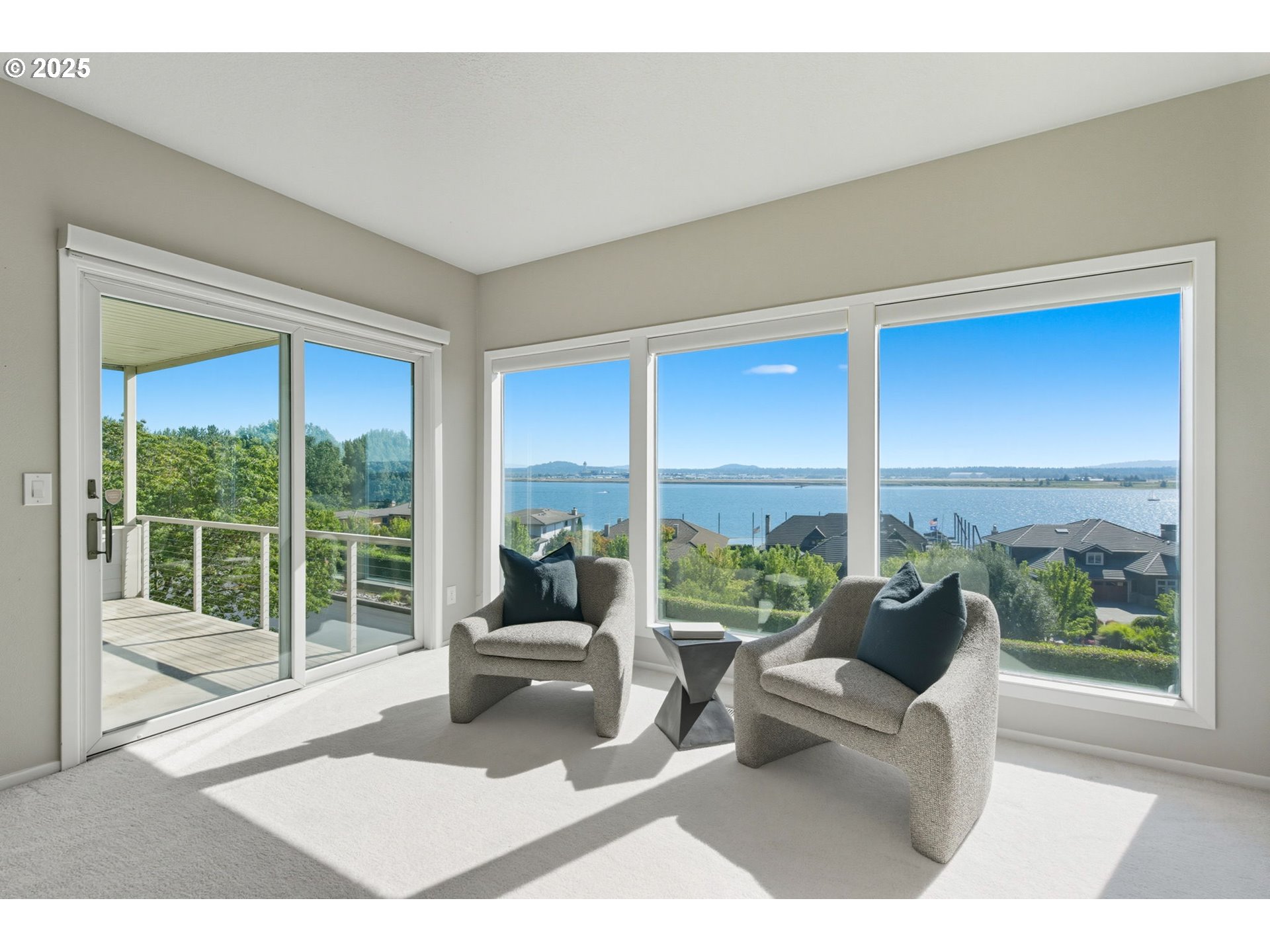 6903 SE RIVERSIDE DR 12