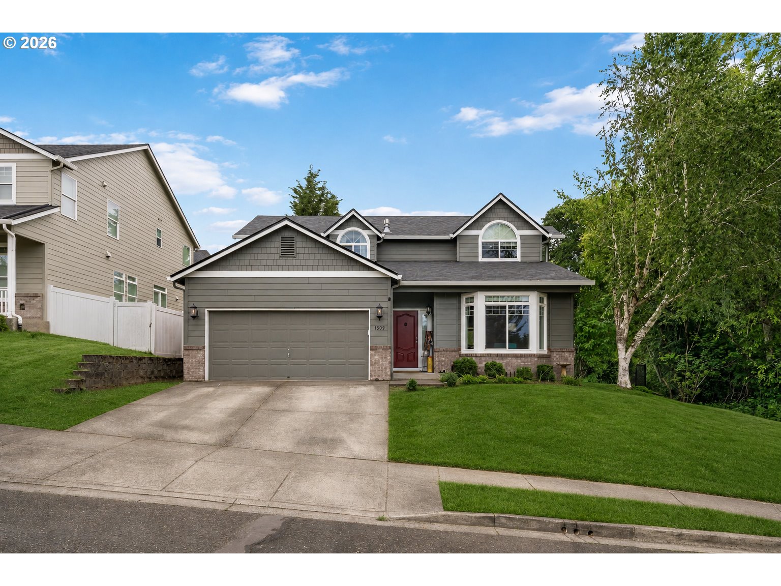 1509 N HERON DR