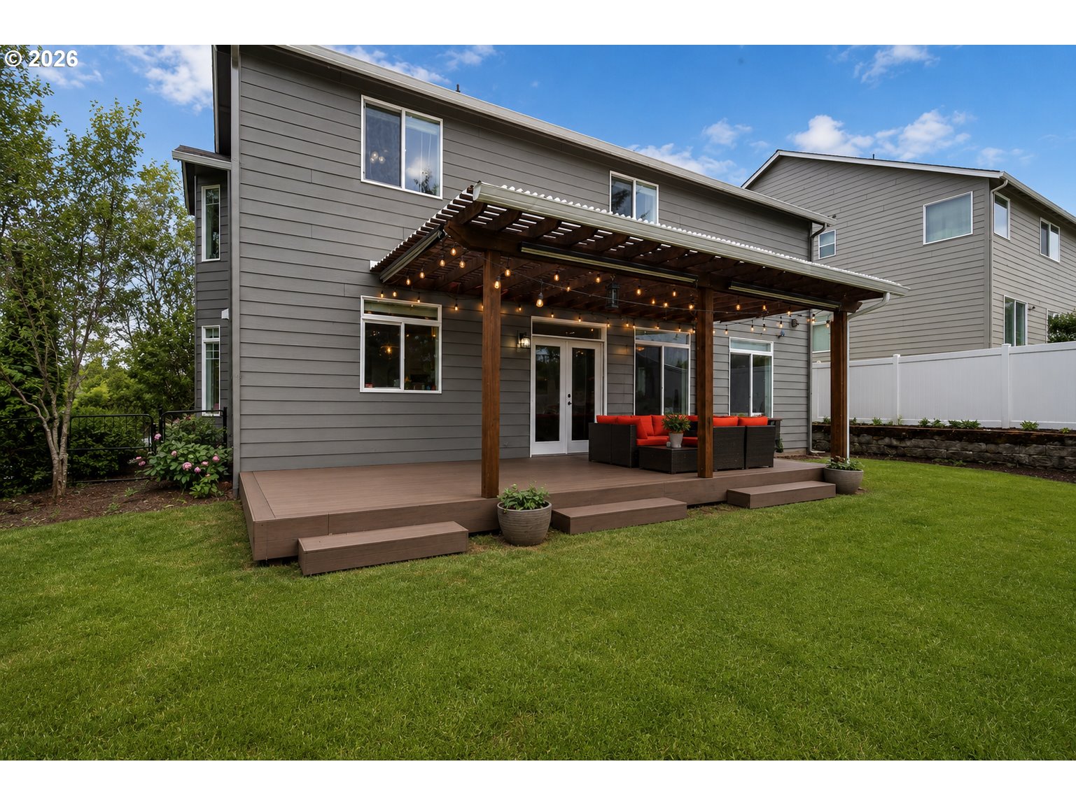 1509 N HERON DR