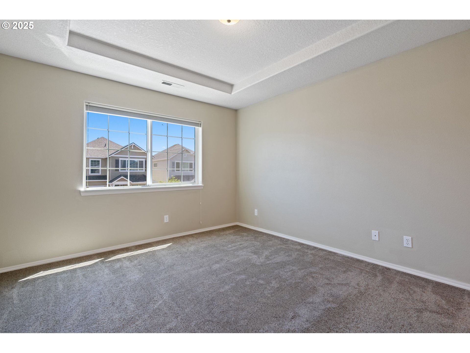 6577 NW MCGREGOR TER