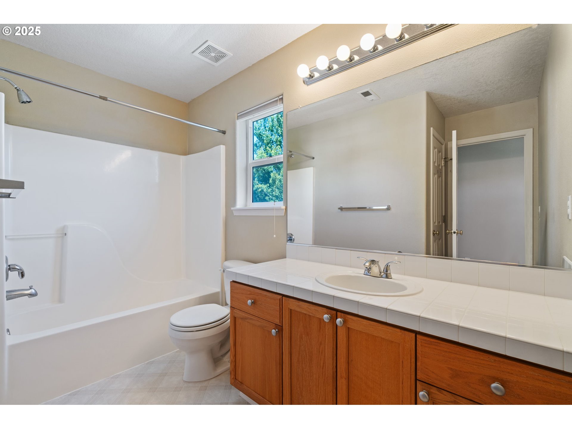 6577 NW MCGREGOR TER