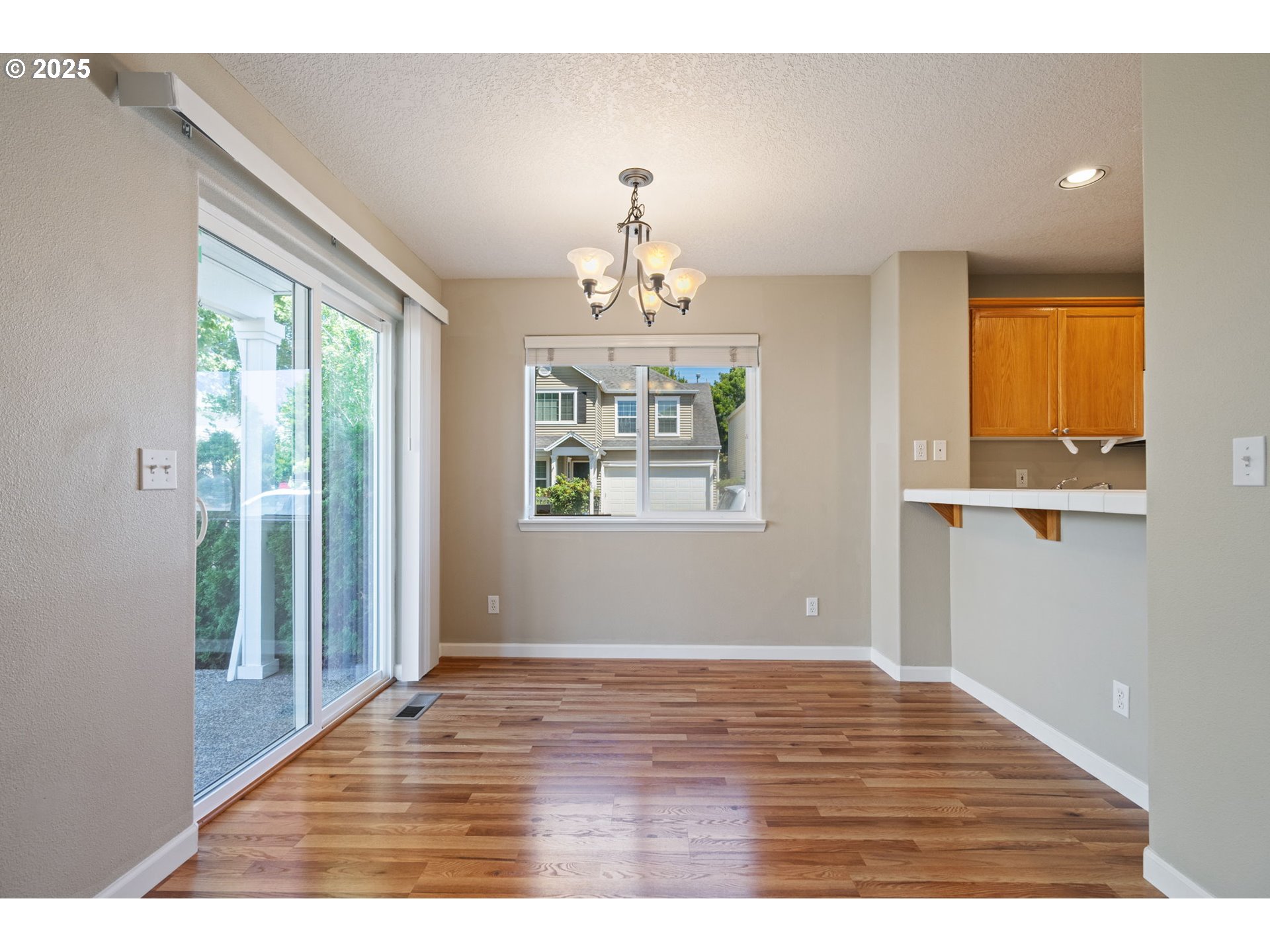 6577 NW MCGREGOR TER