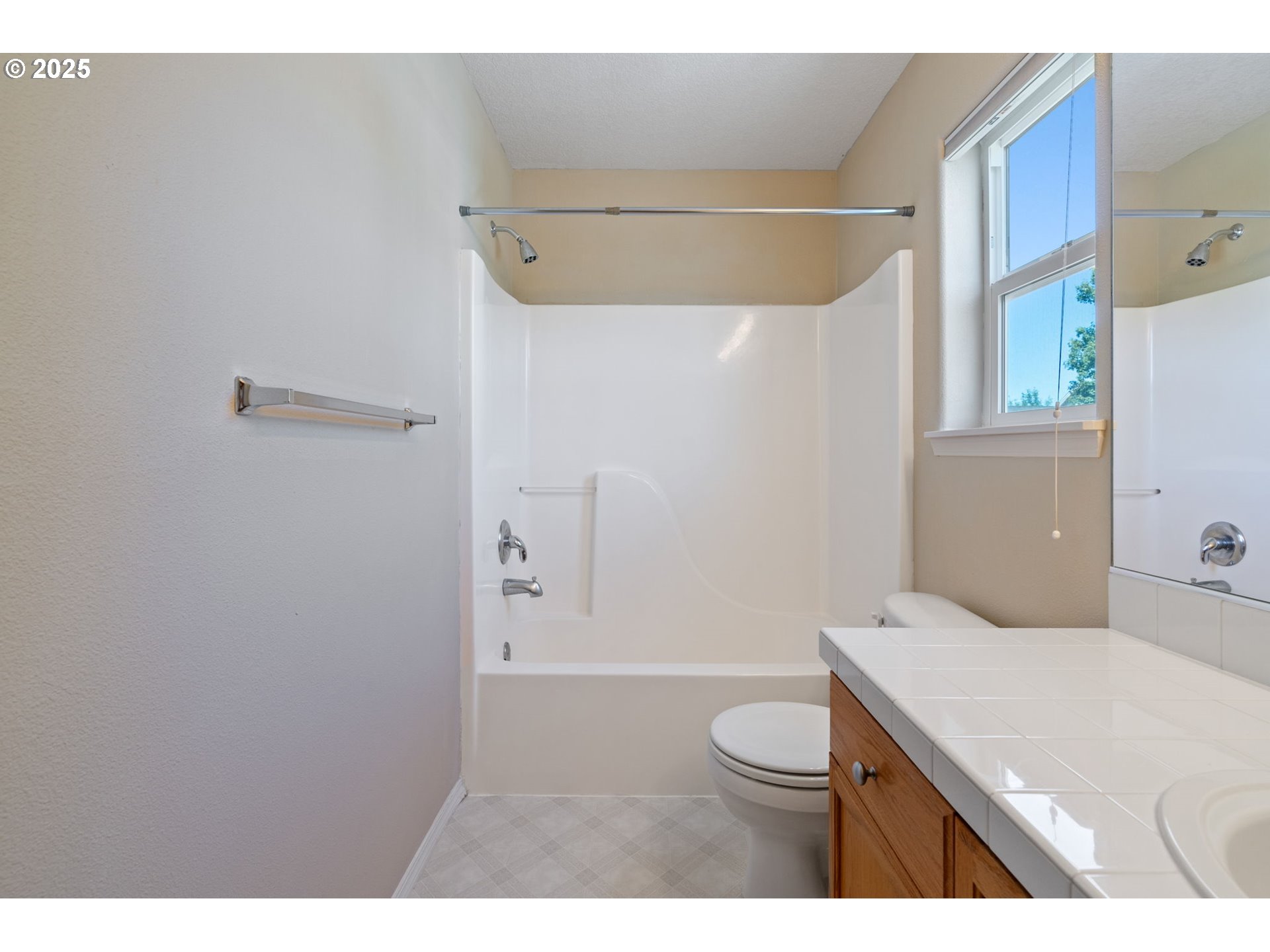 6577 NW MCGREGOR TER