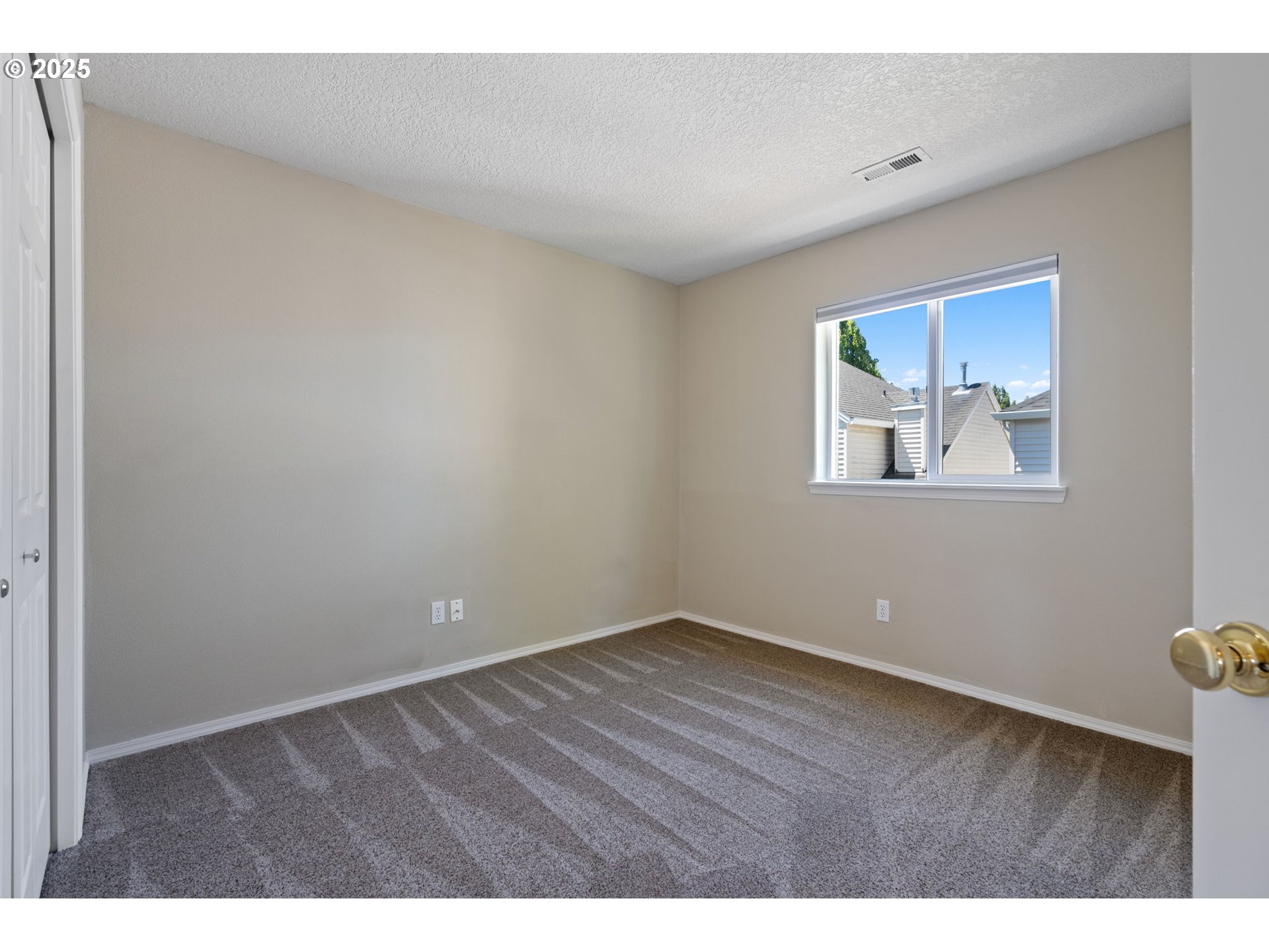 6577 NW MCGREGOR TER