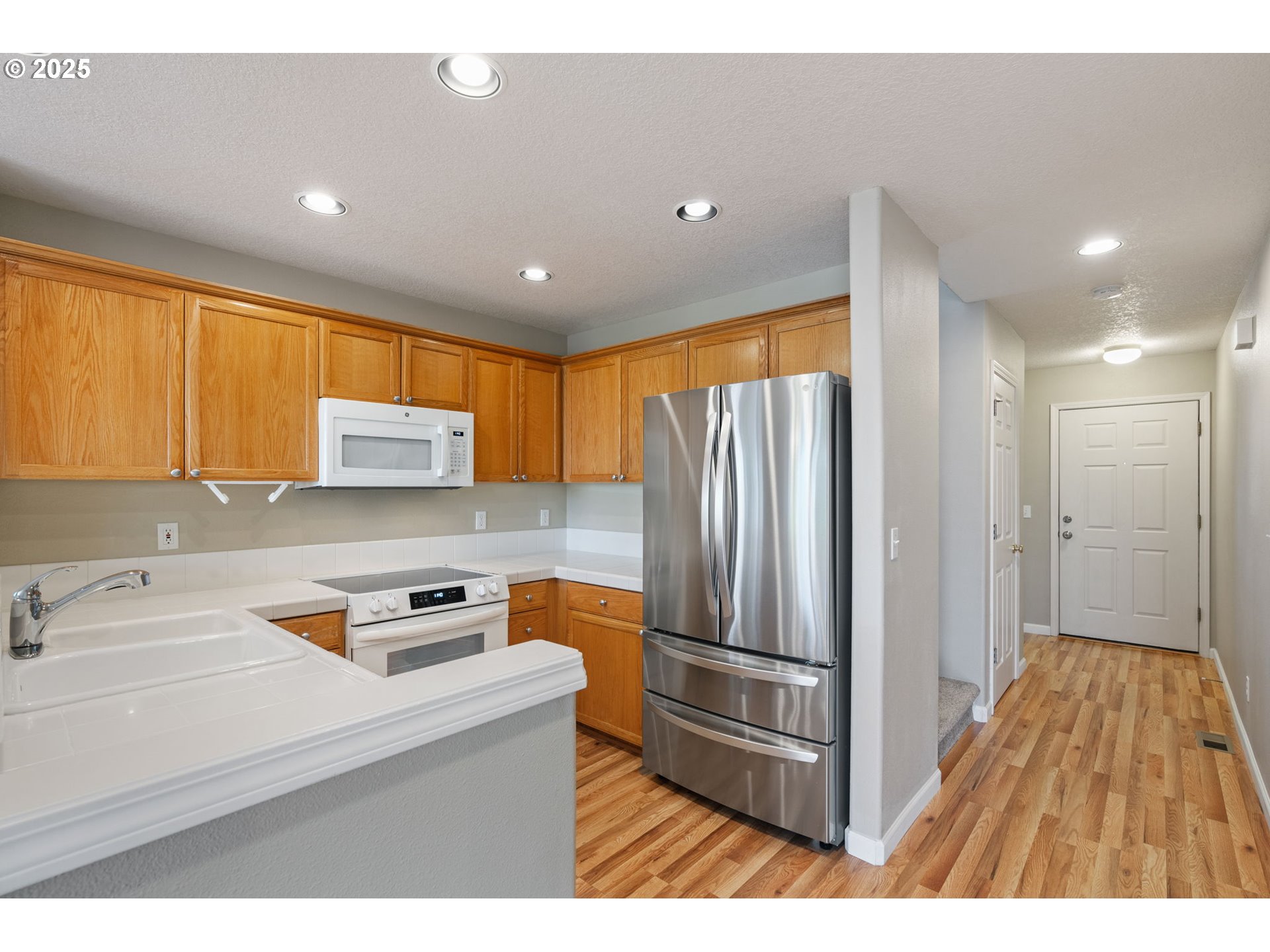 6577 NW MCGREGOR TER