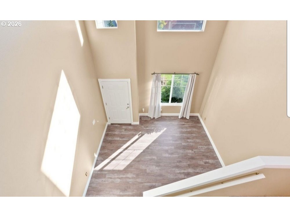 216 CHURCHILL DOWNS ST SE