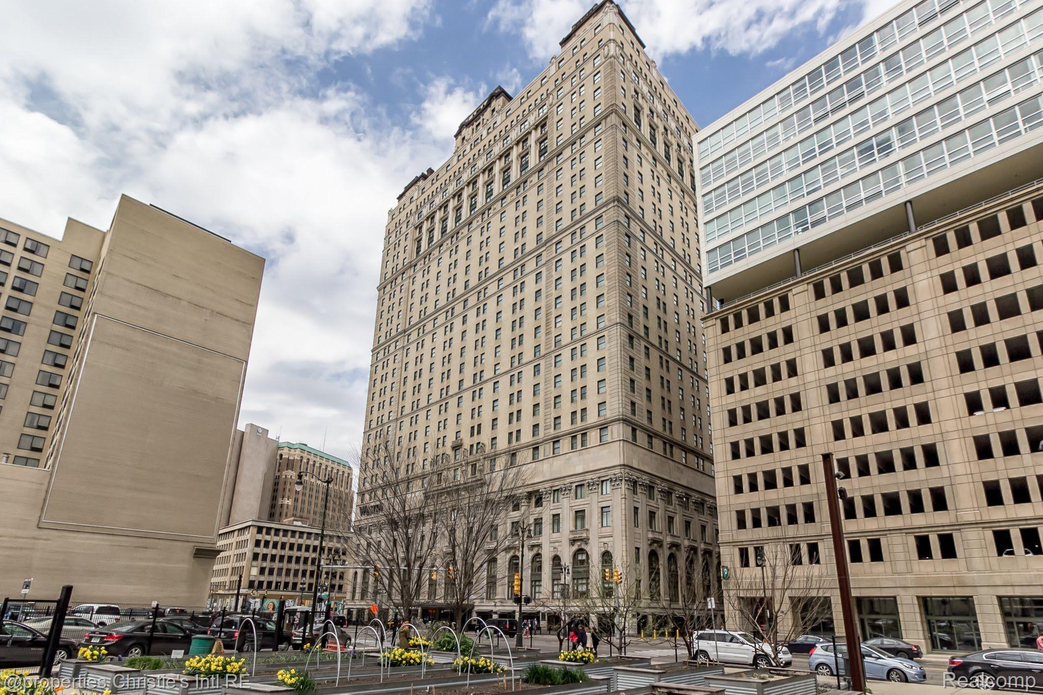 1135 Shelby Street Unit: 2412