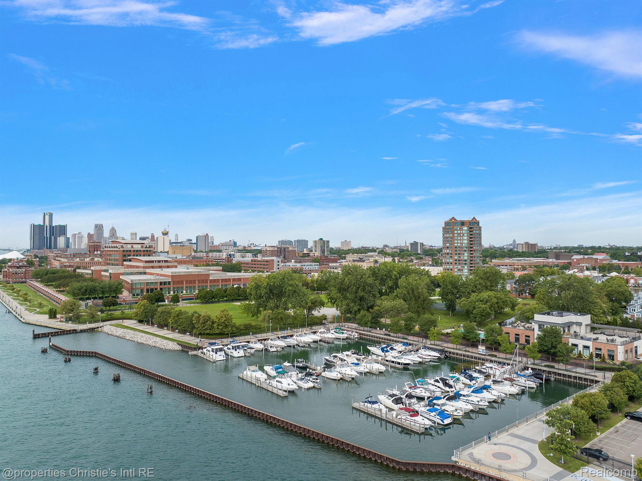 3320 Spinnaker Lane Unit: 9B