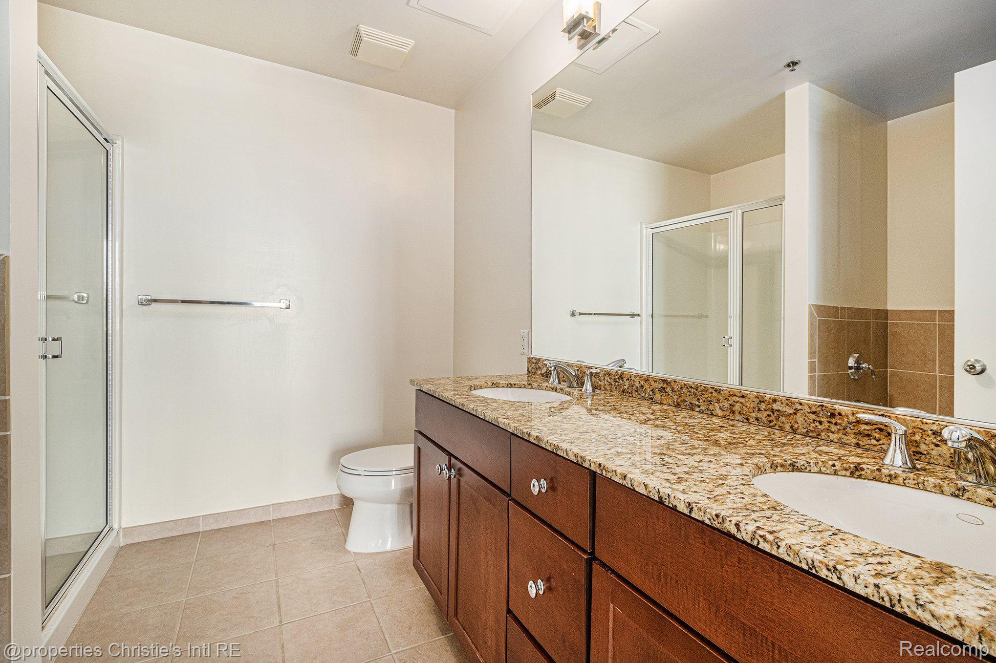 3670 WOODWARD Avenue Unit: 412
