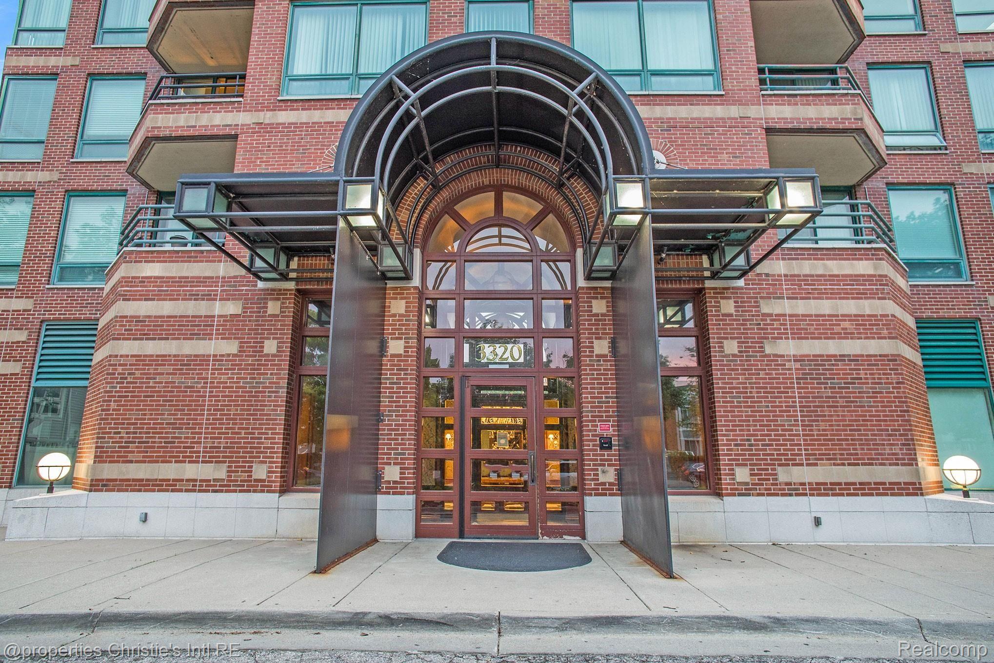 3320 Spinnaker Lane Unit: 4B