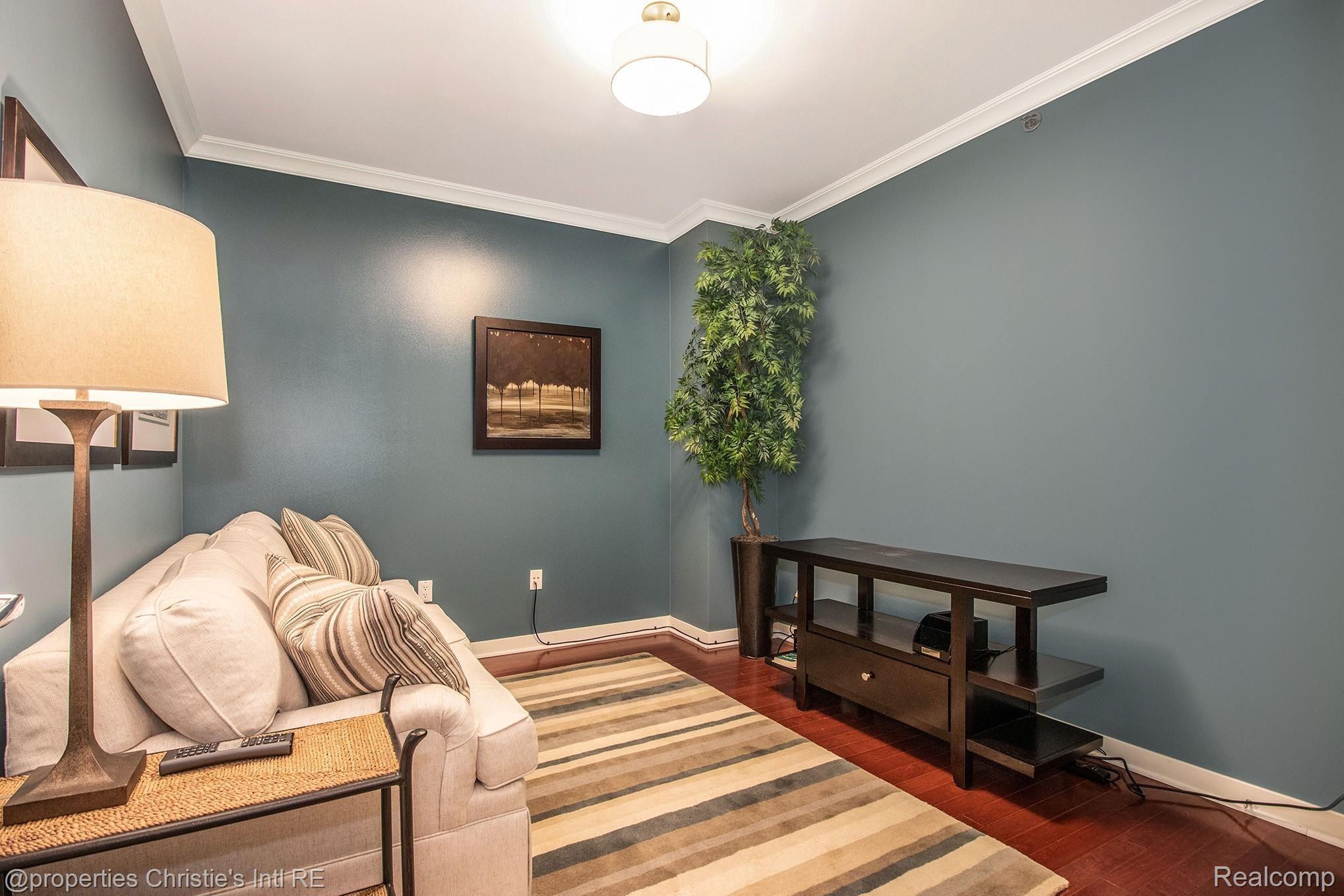 1135 SHELBY Street Unit: 2509