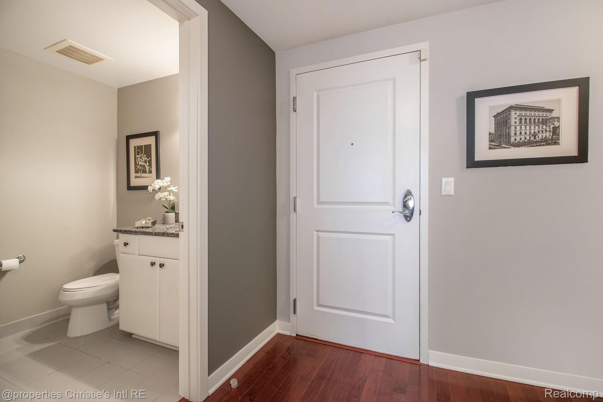 1135 SHELBY Street Unit: 2509