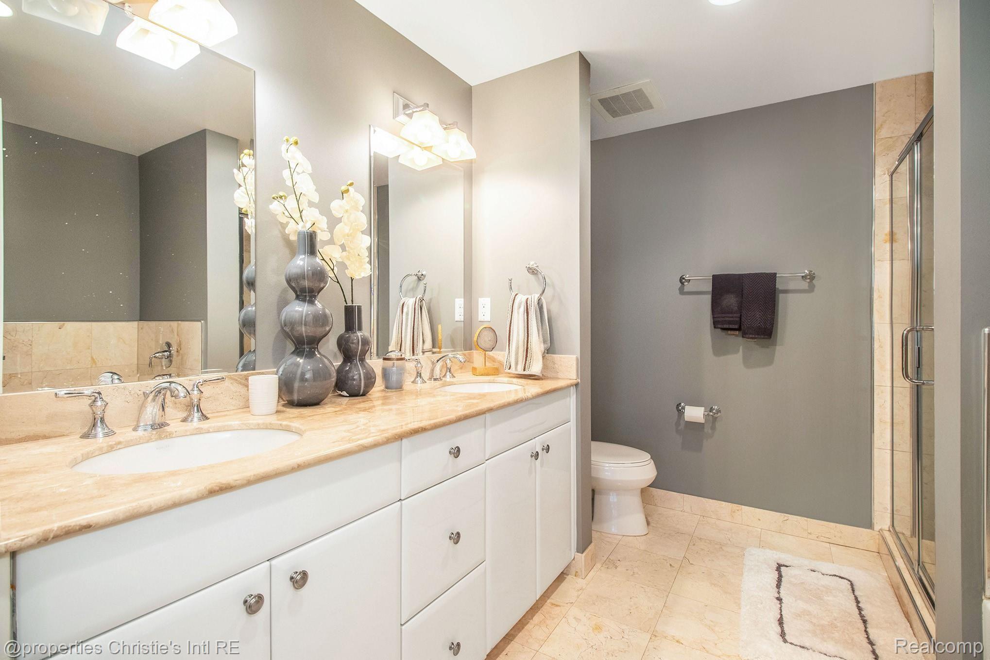 1135 SHELBY Street Unit: 2509