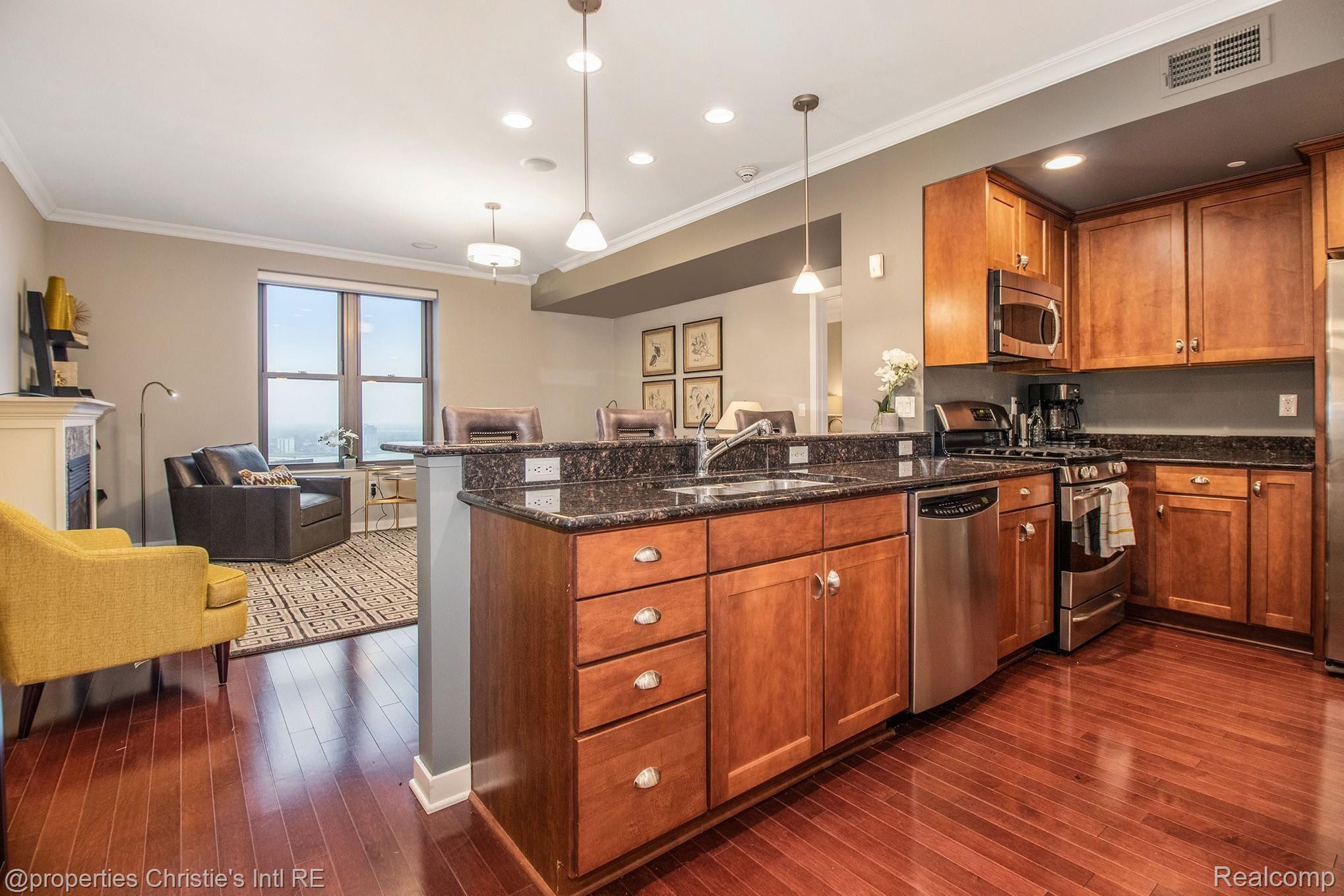 1135 SHELBY Street Unit: 2509