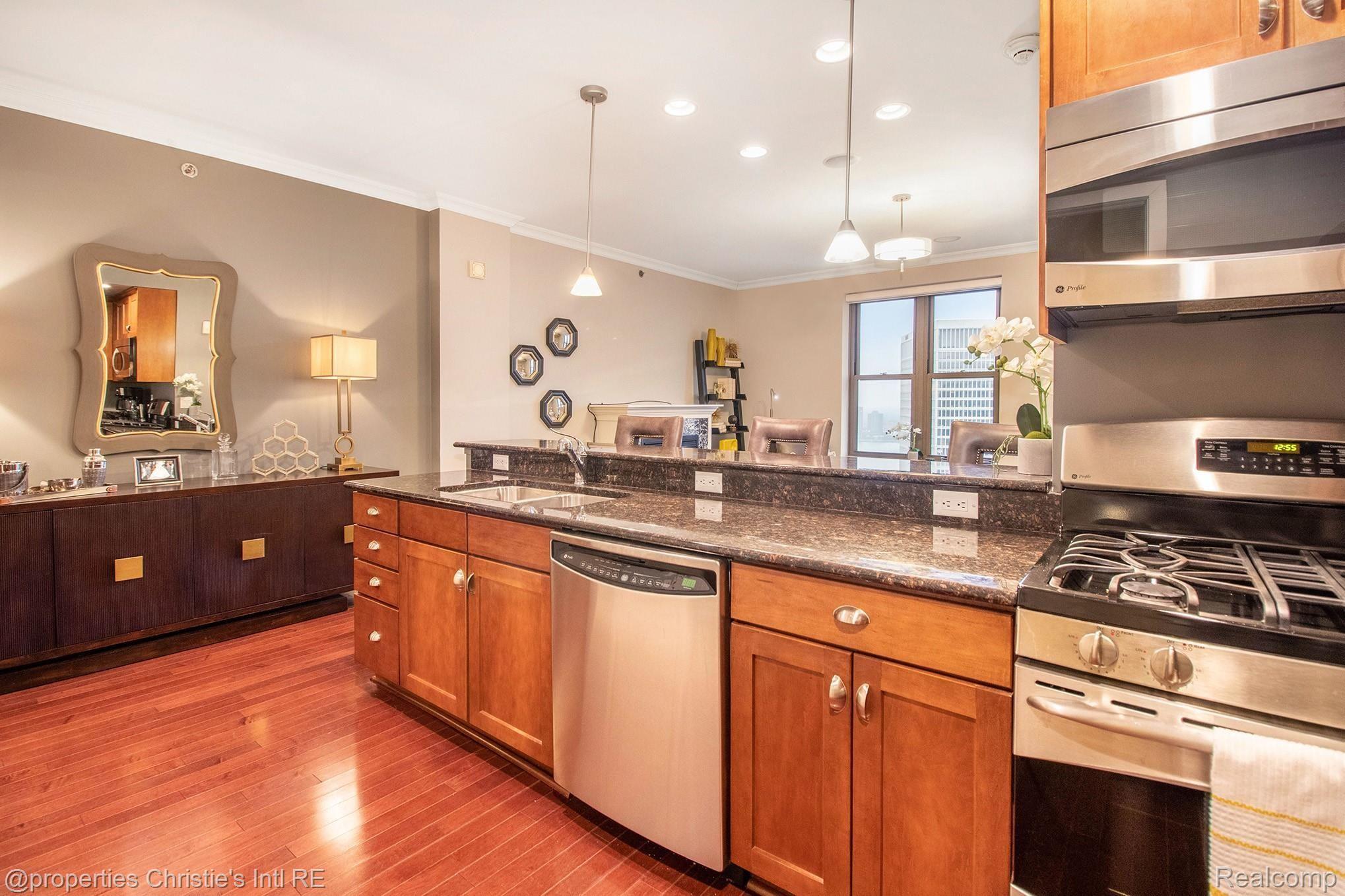1135 SHELBY Street Unit: 2509
