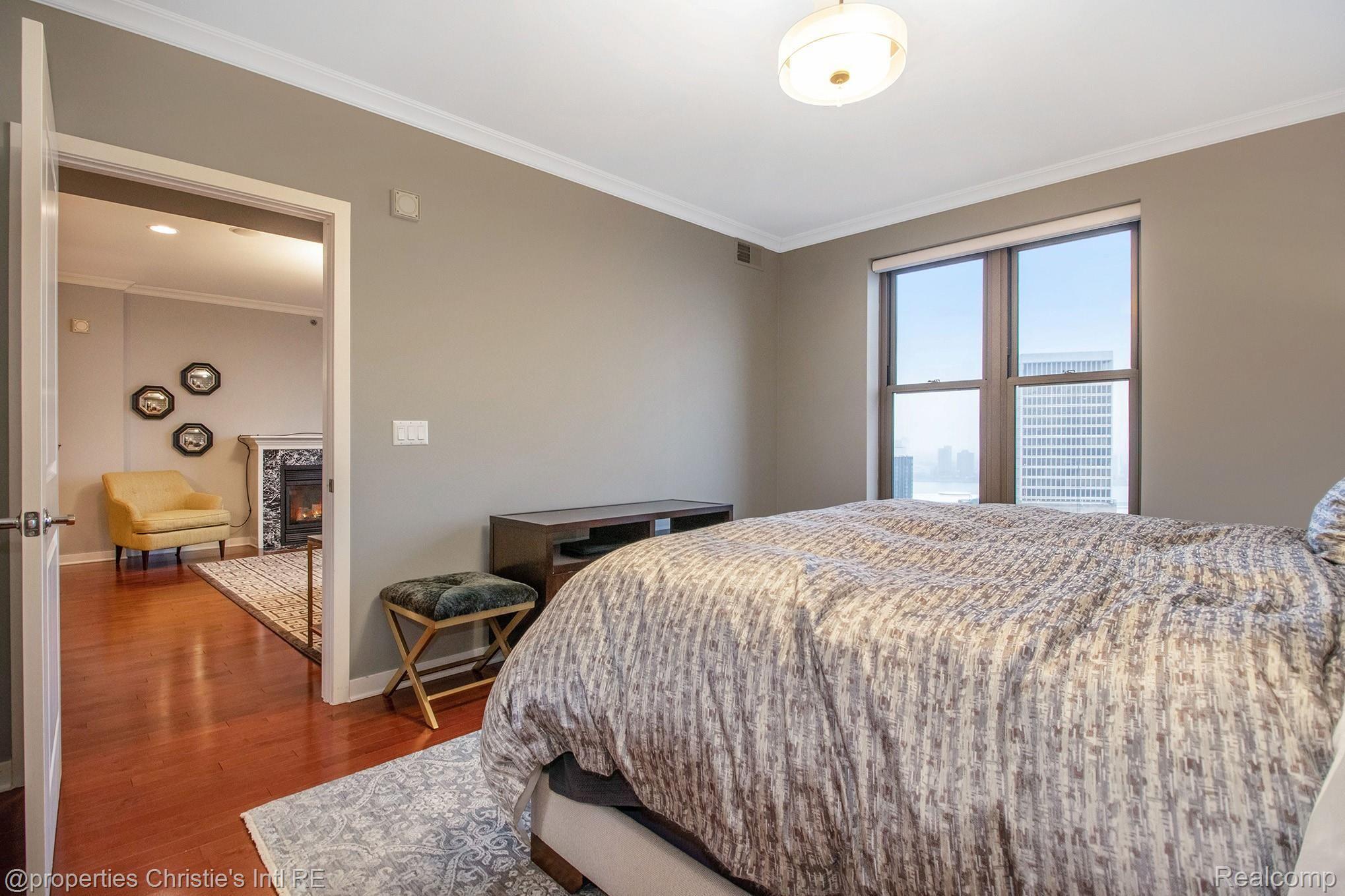 1135 SHELBY Street Unit: 2509