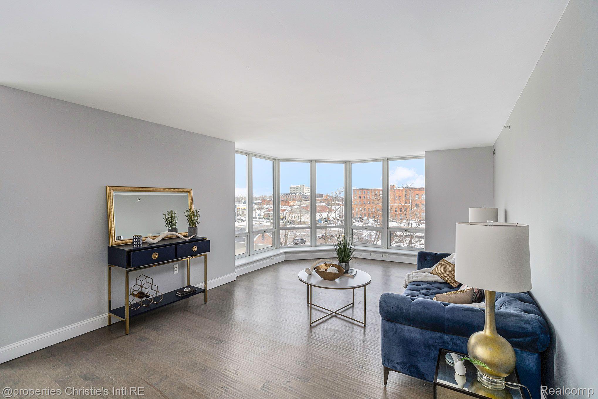 250 E Harbortown Drive 504