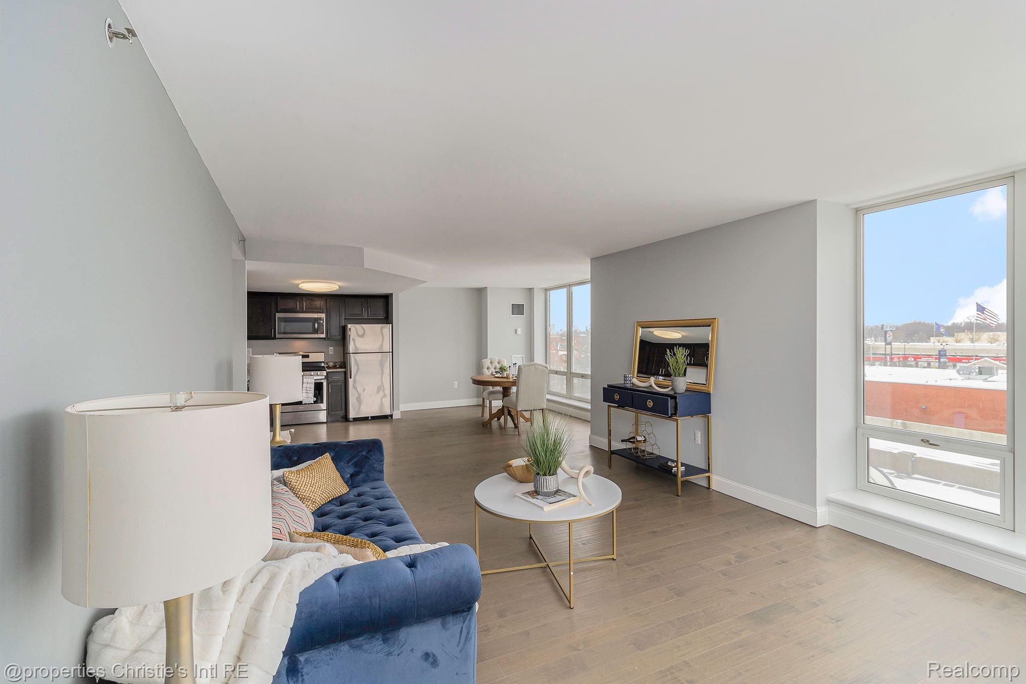 250 E Harbortown Drive 504