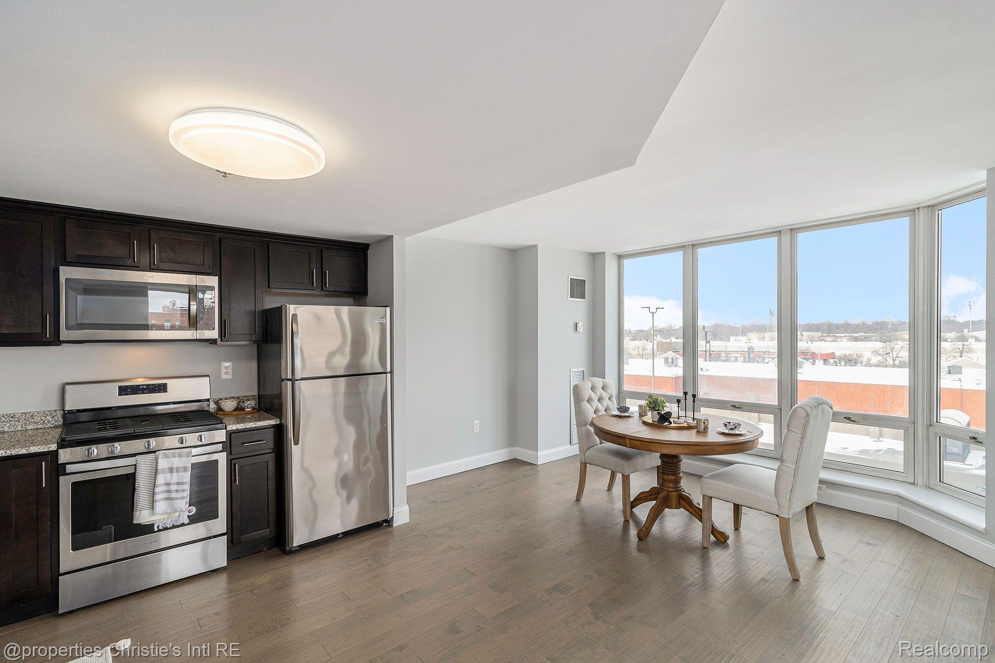 250 E Harbortown Drive 504