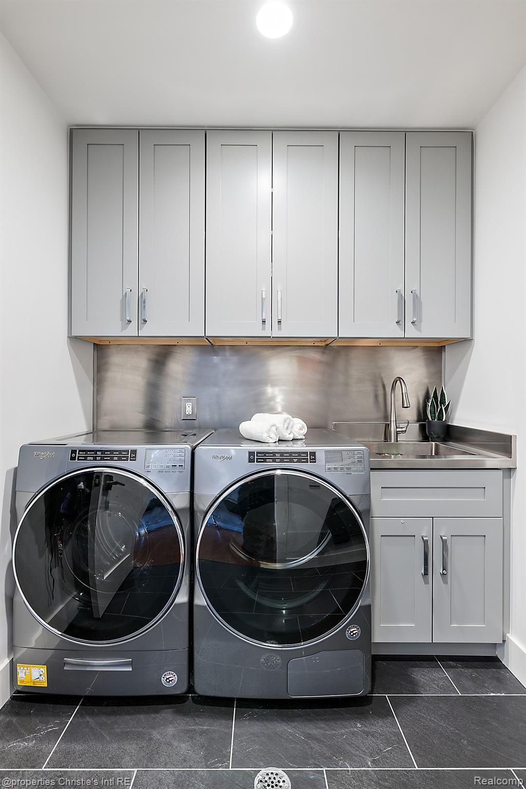 1529 Broadway Street #500