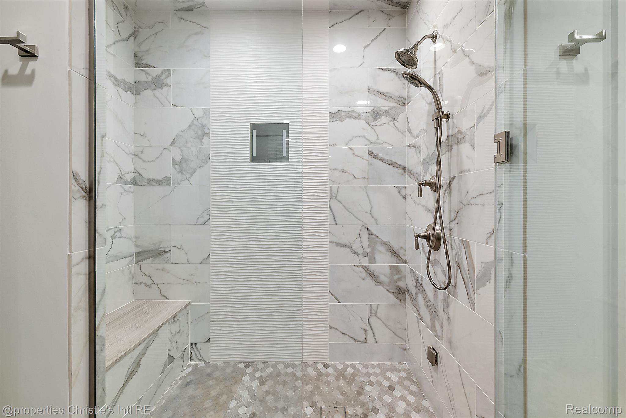 1529 Broadway Street #500