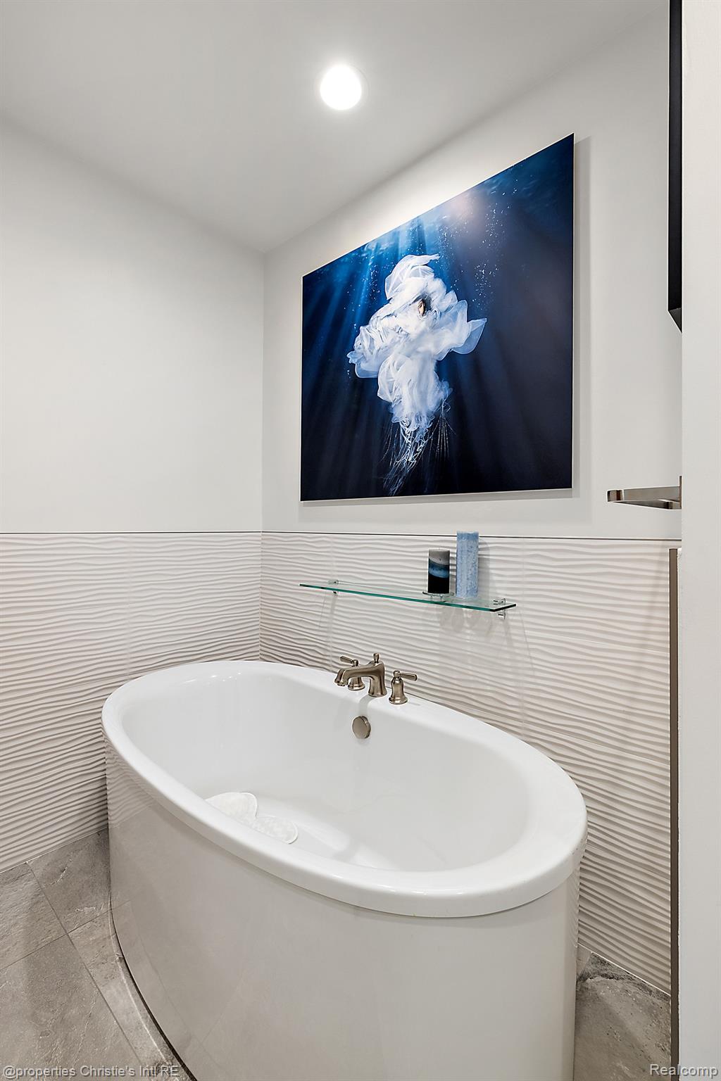 1529 Broadway Street #500