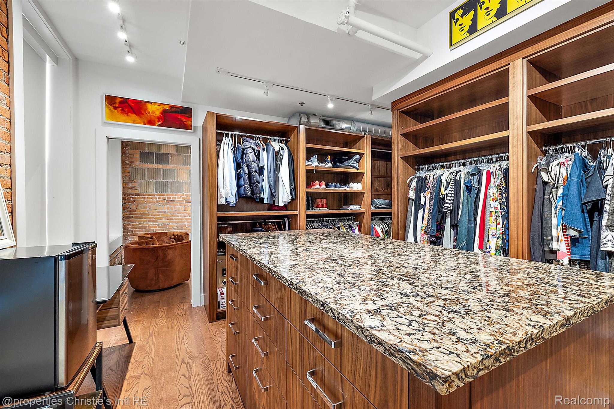 1529 Broadway Street #500