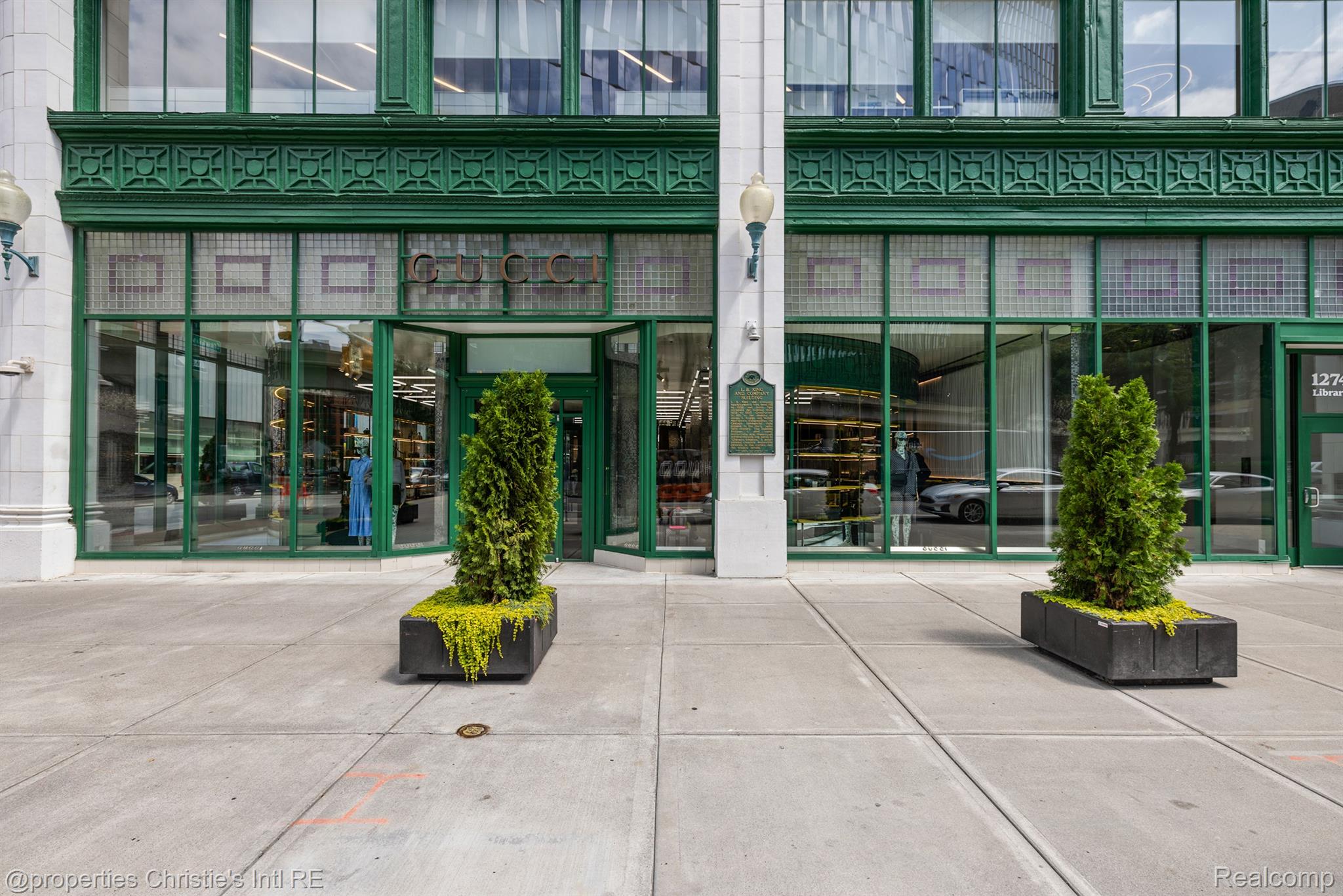 1529 Broadway Street #500