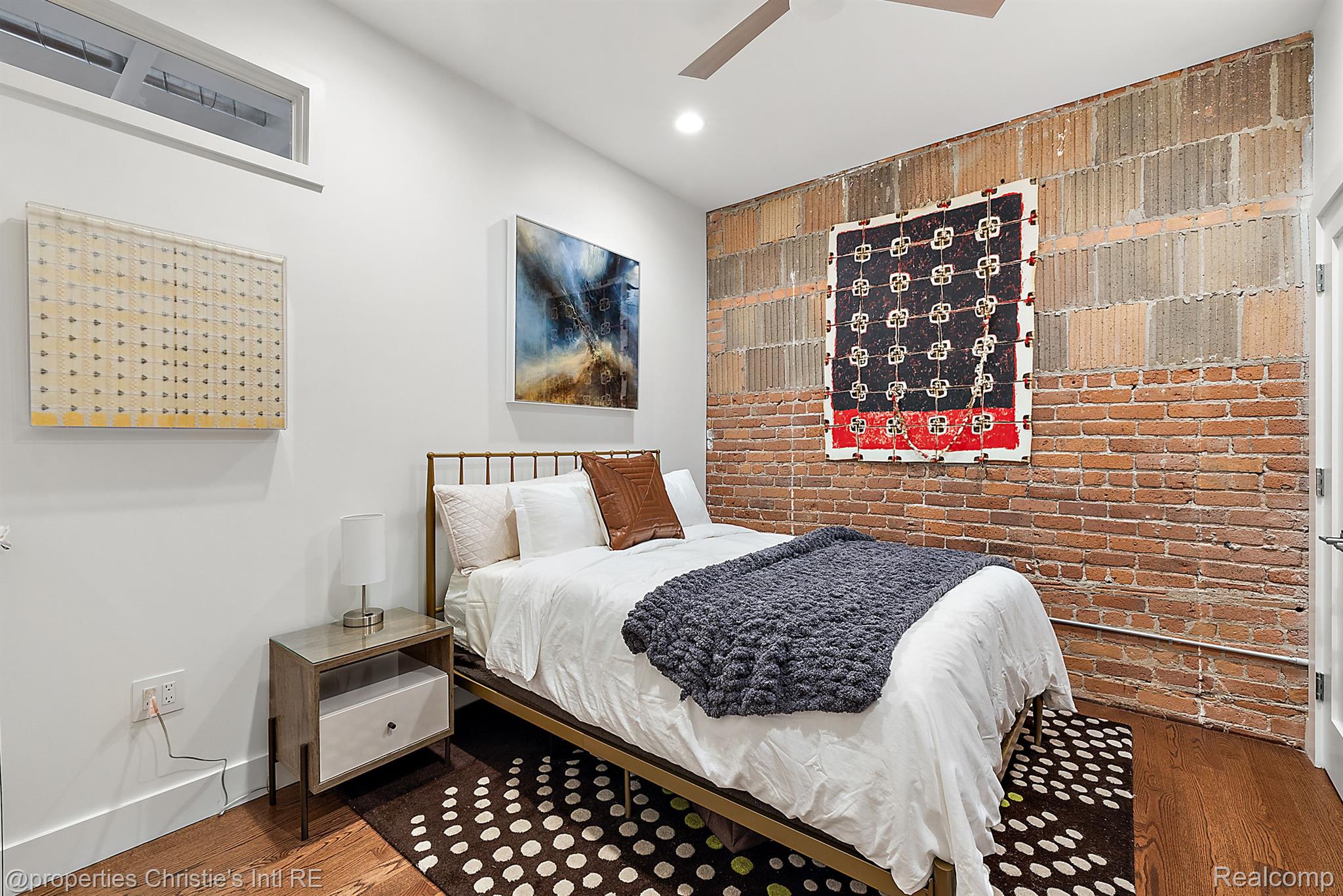 1529 Broadway Street #500