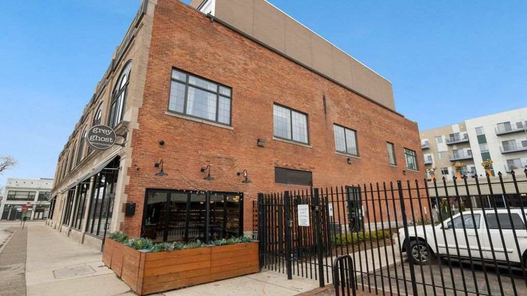 3100 Woodward Avenue 208