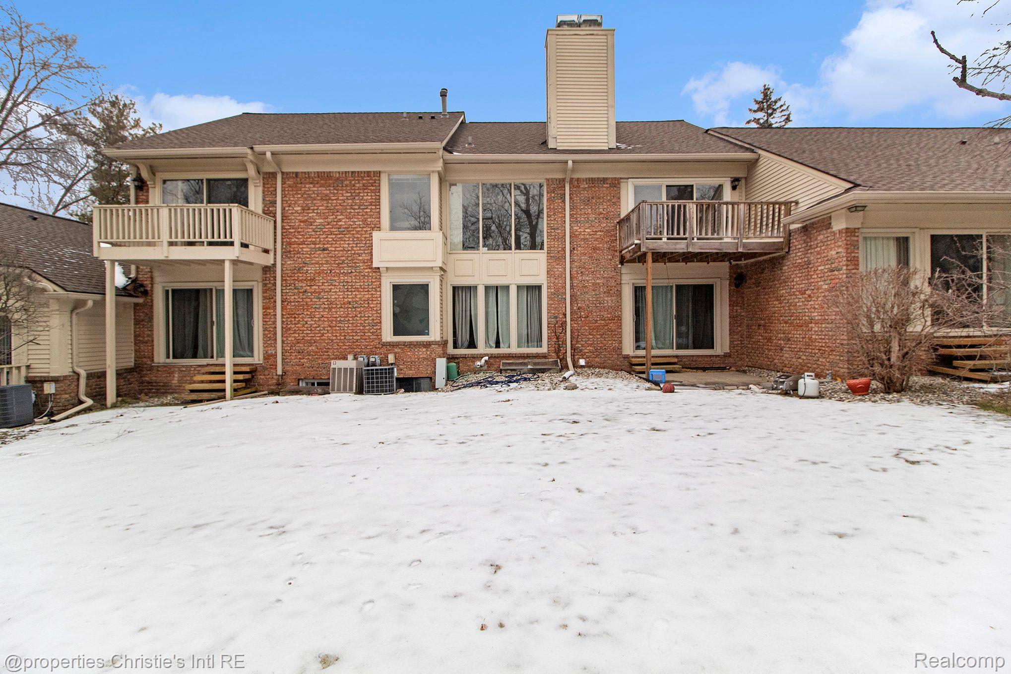 6943 Pebble Park Circle