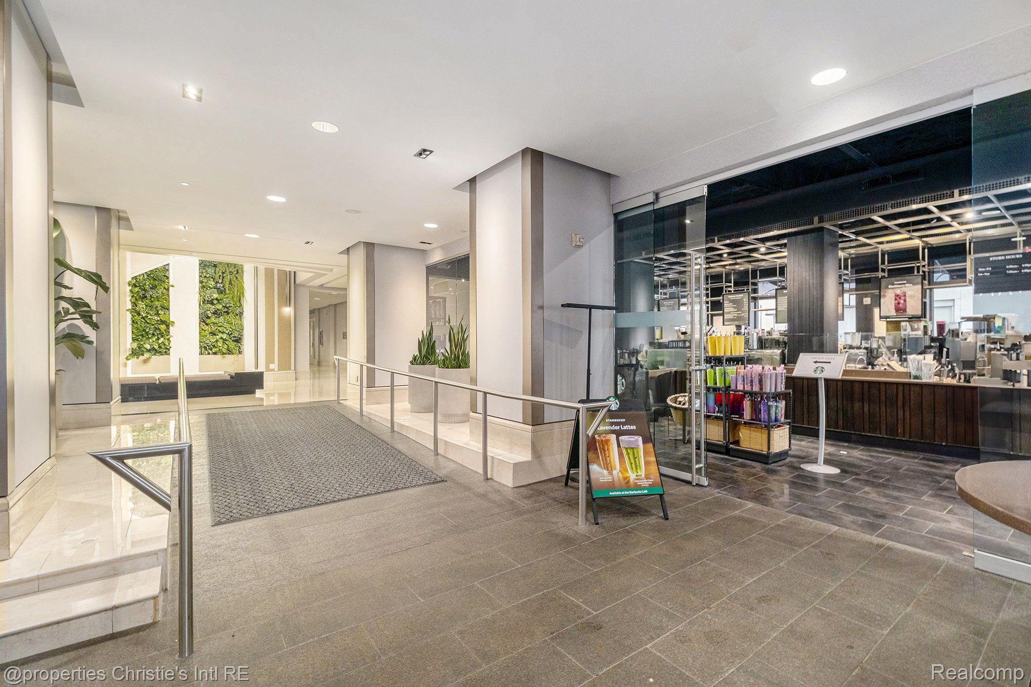 1135 Shelby Street 2503