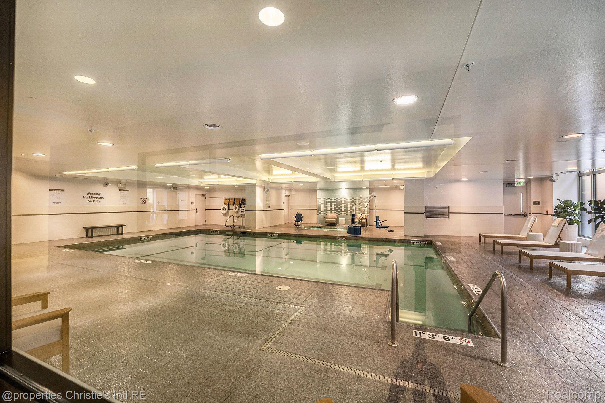 1135 Shelby Street 2503
